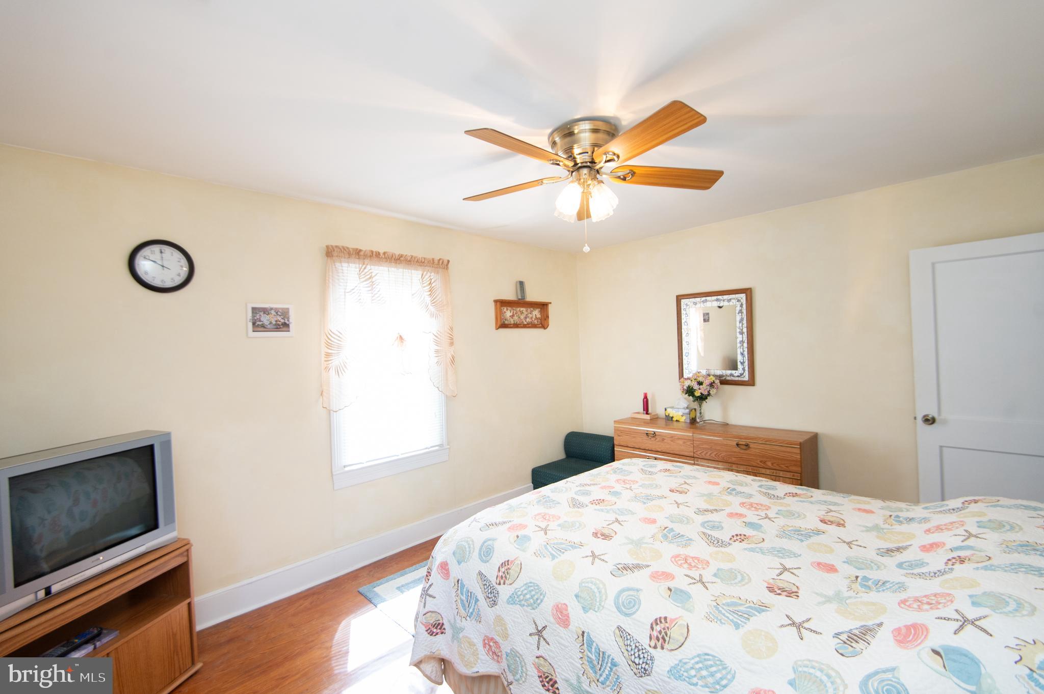 HOOPERS ISLAND - Residential