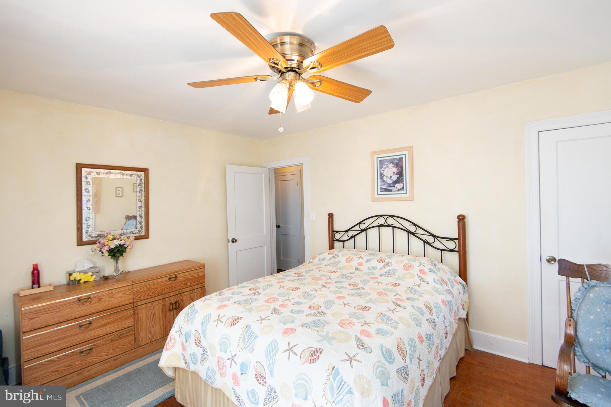 HOOPERS ISLAND - Residential