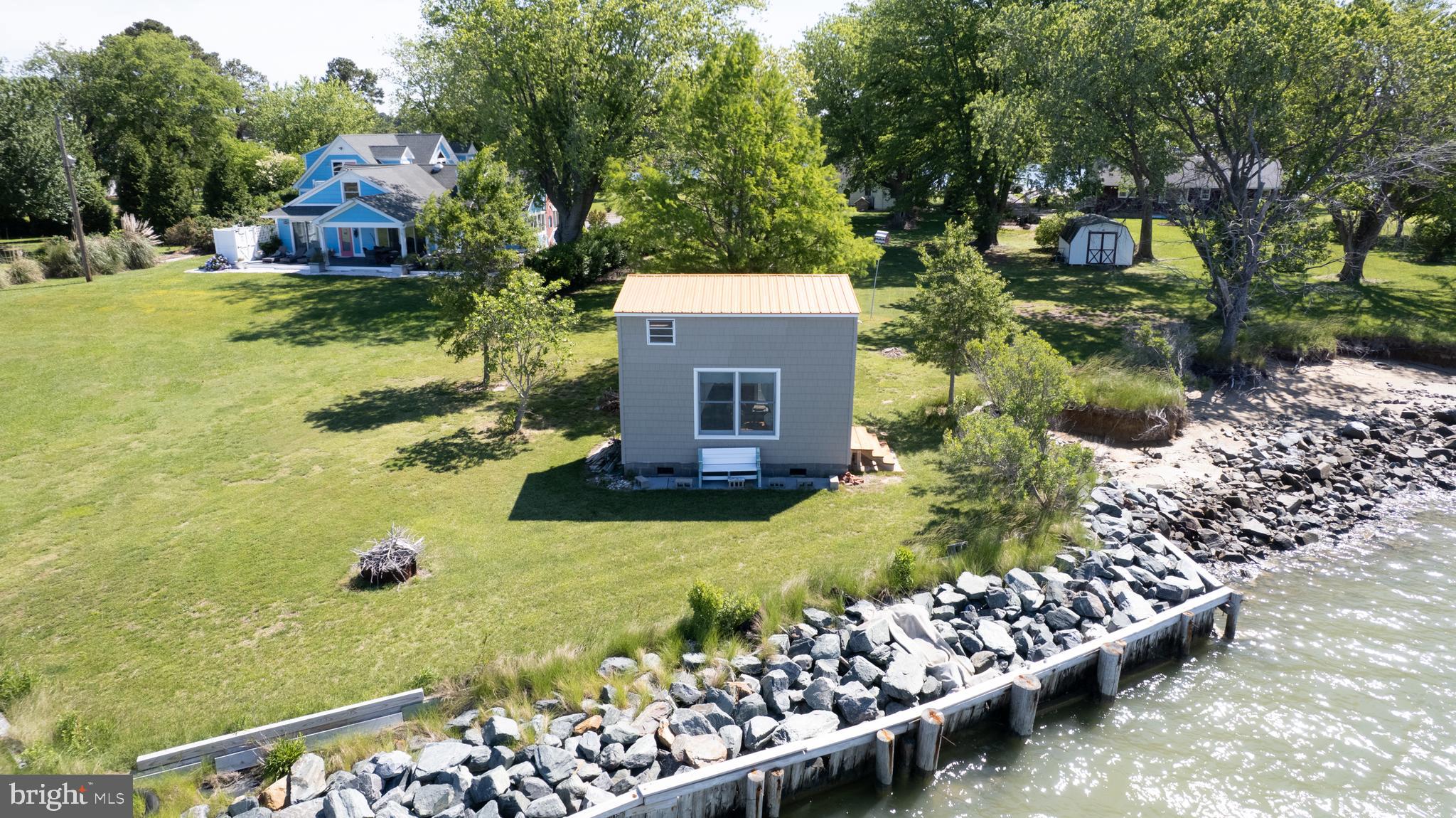 HOOPERS ISLAND - Residential