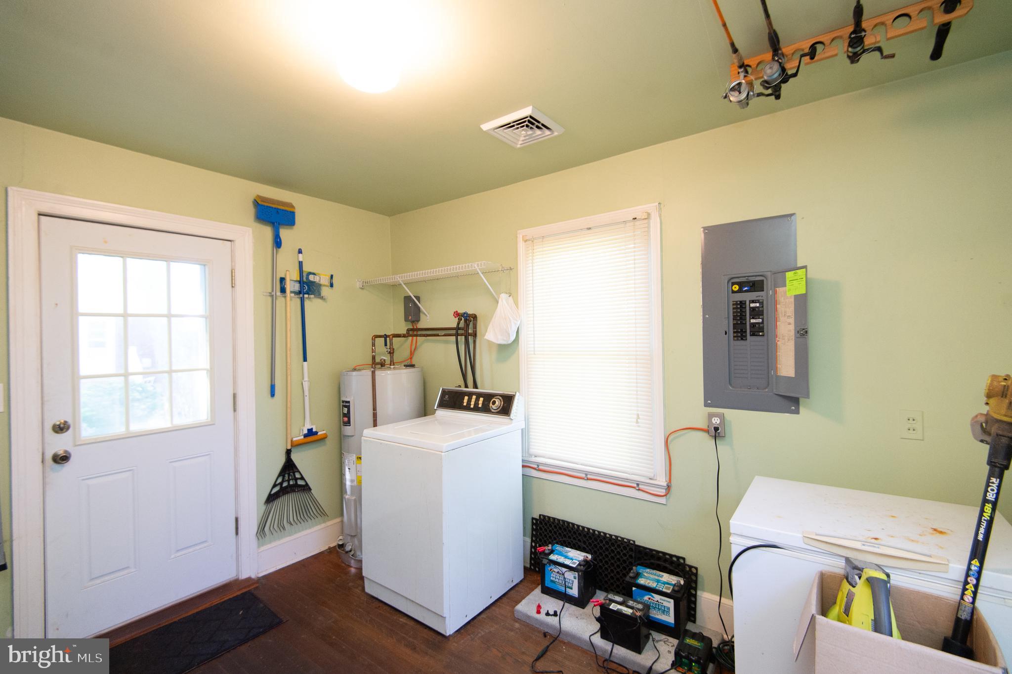 HOOPERS ISLAND - Residential