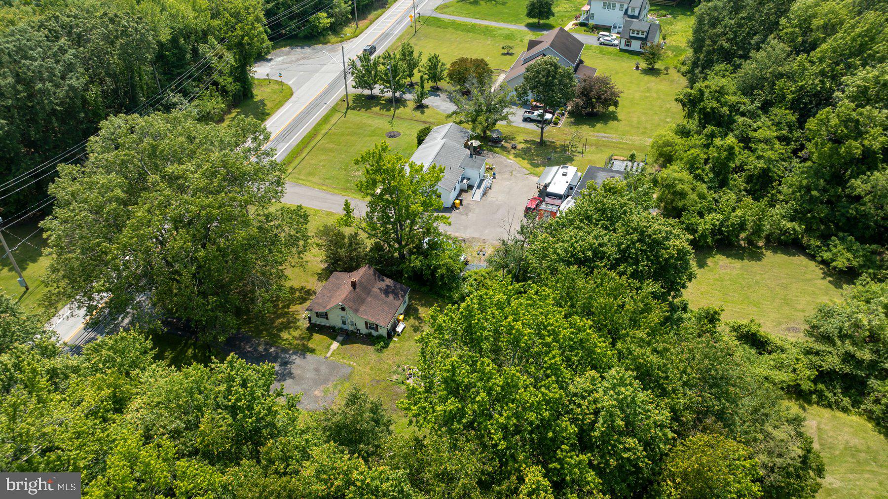 SHADY SIDE - Residential