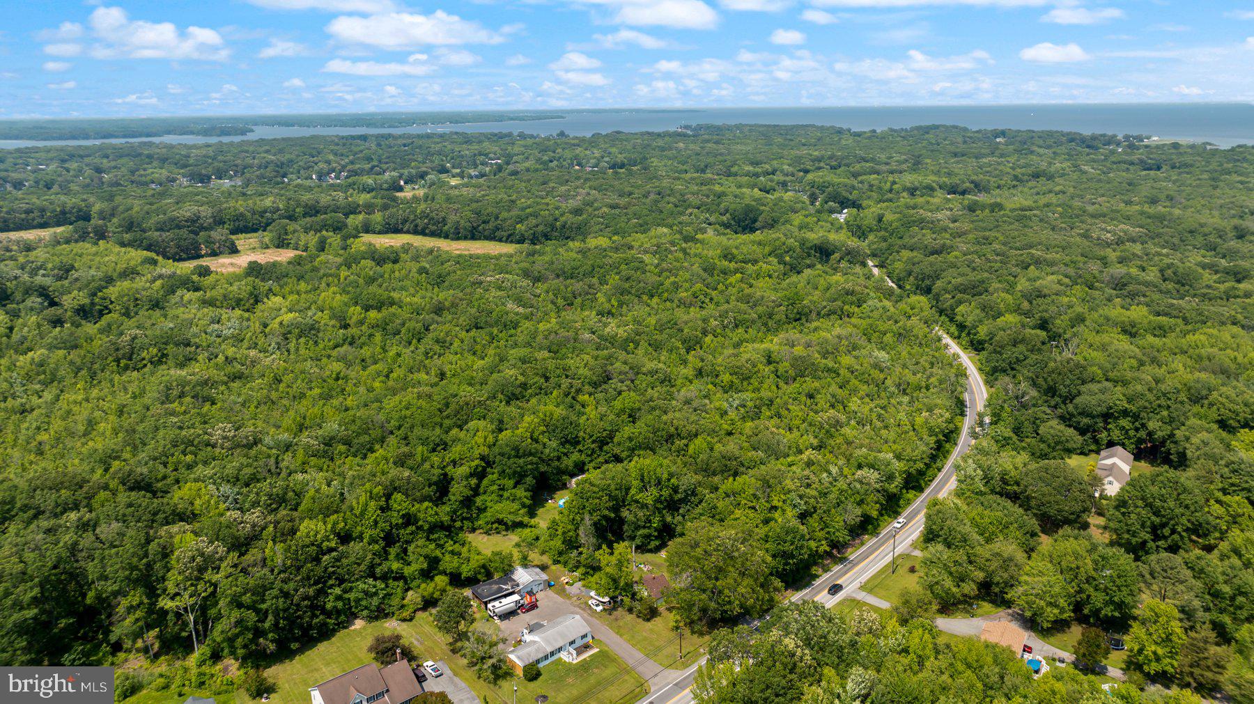 SHADY SIDE - Residential