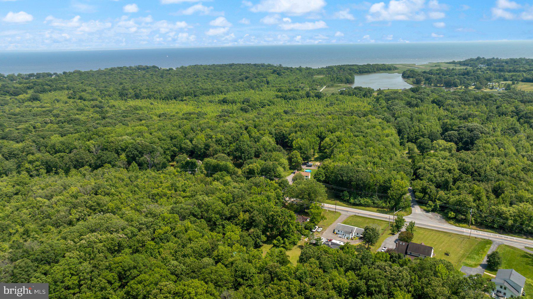 SHADY SIDE - Residential