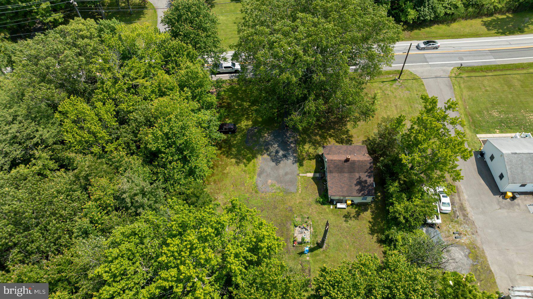 SHADY SIDE - Residential