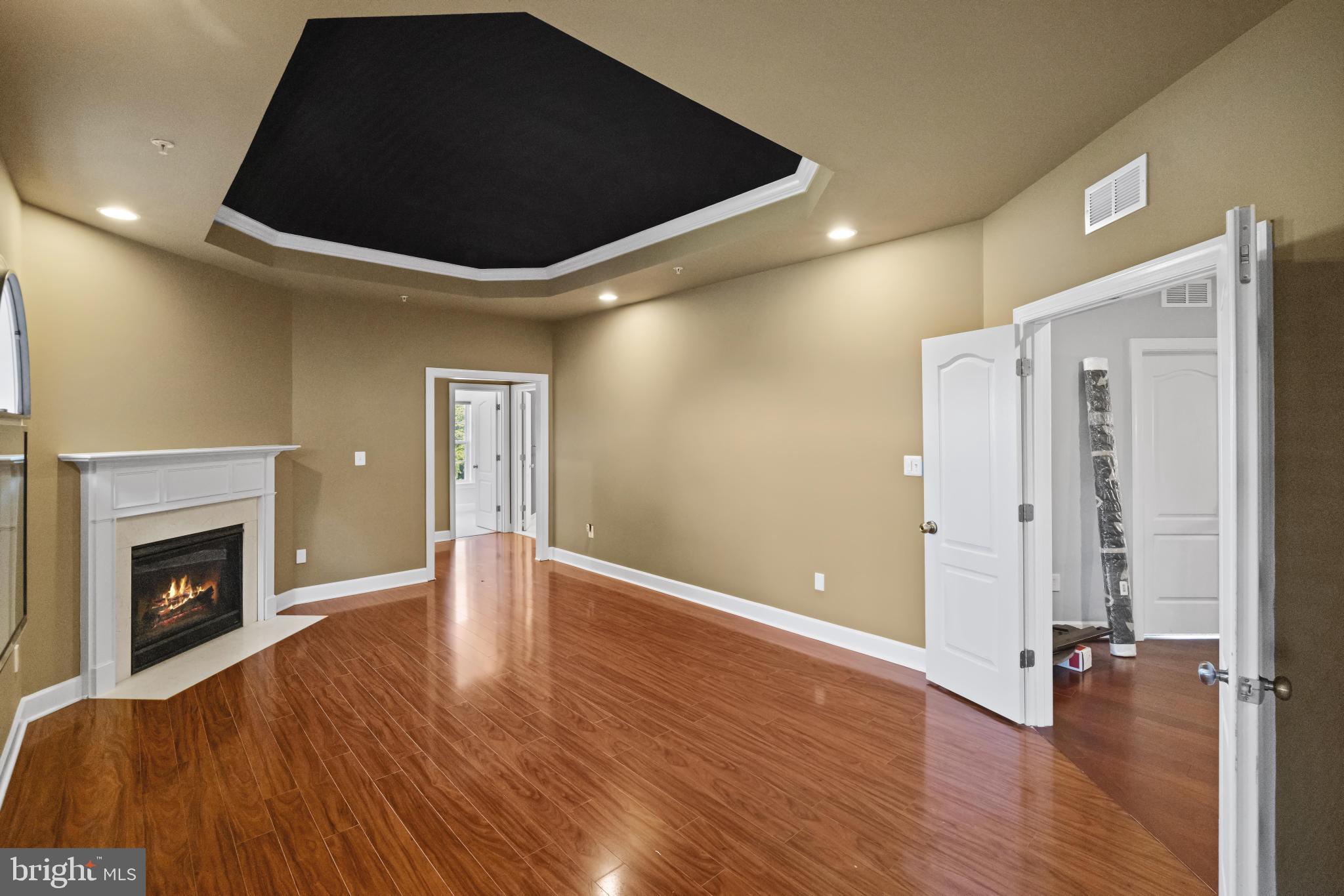 BEECH TREE SOUTH VILLAGE - Residential Lease