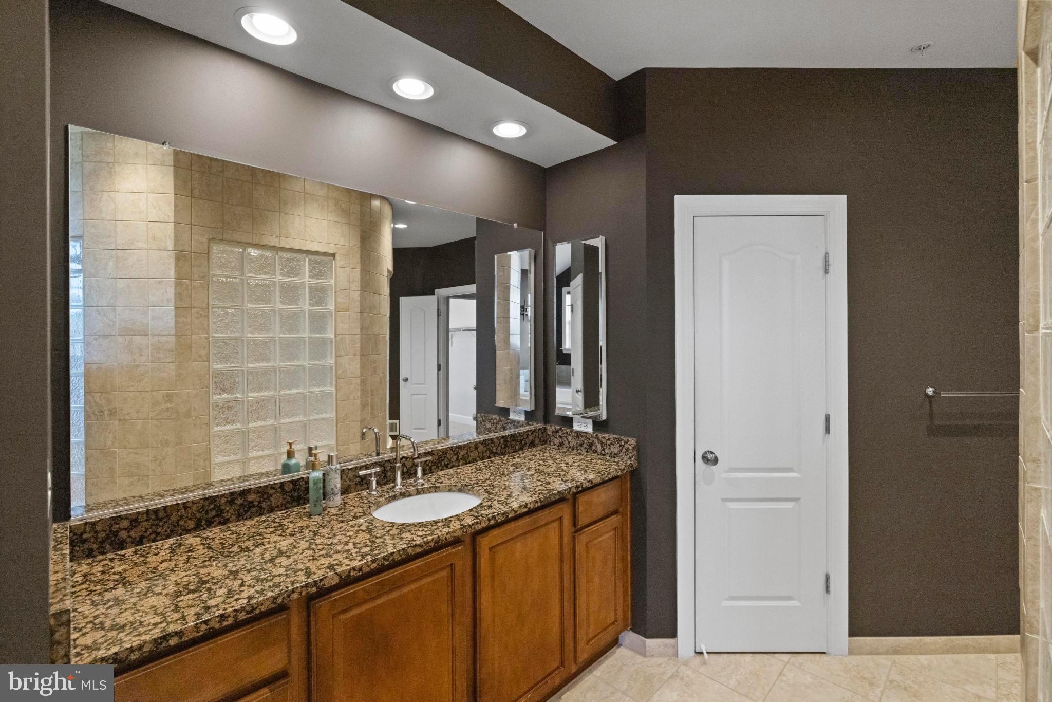 BEECH TREE SOUTH VILLAGE - Residential Lease