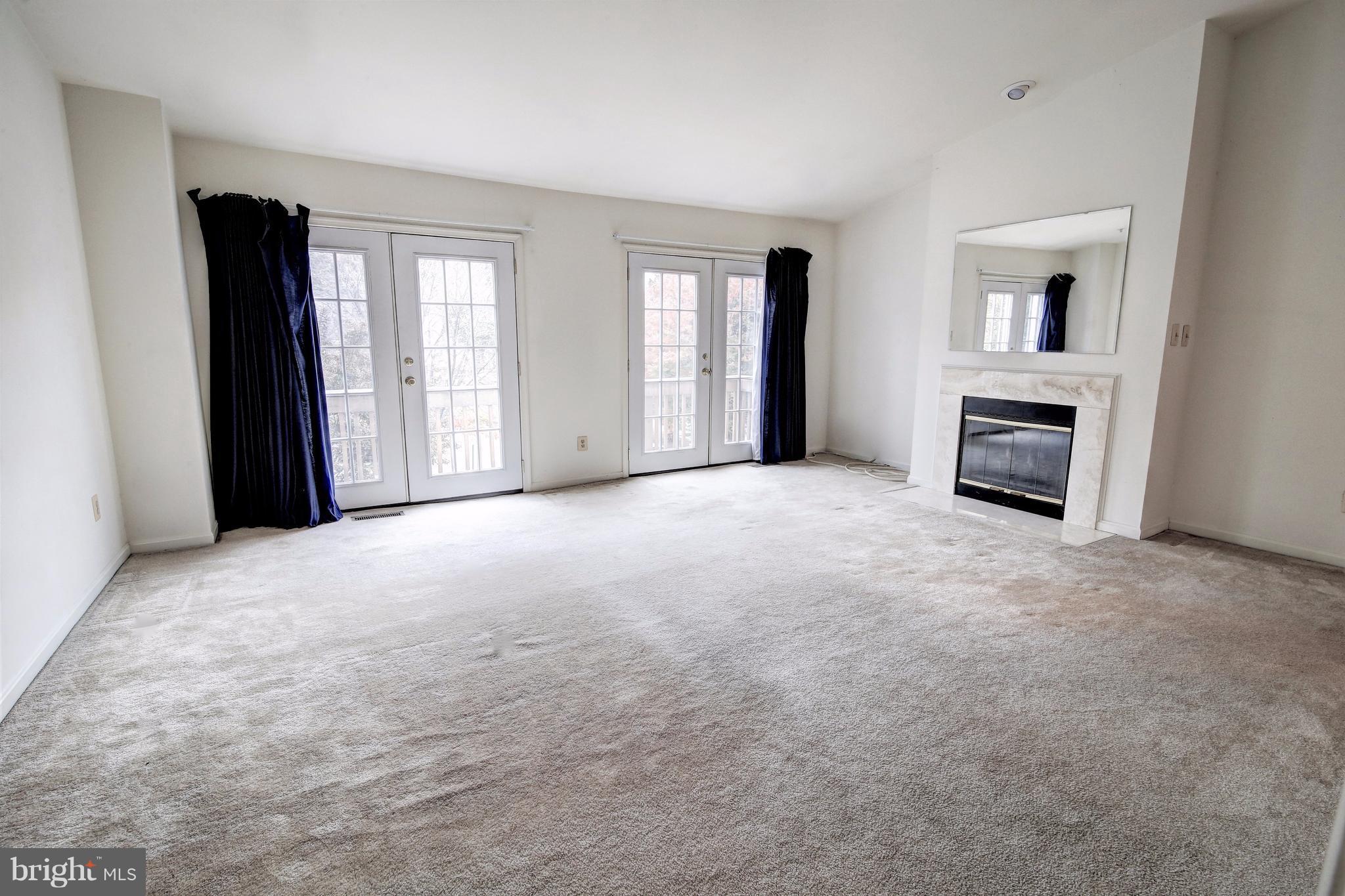 CARRIAGE PARK - Residential