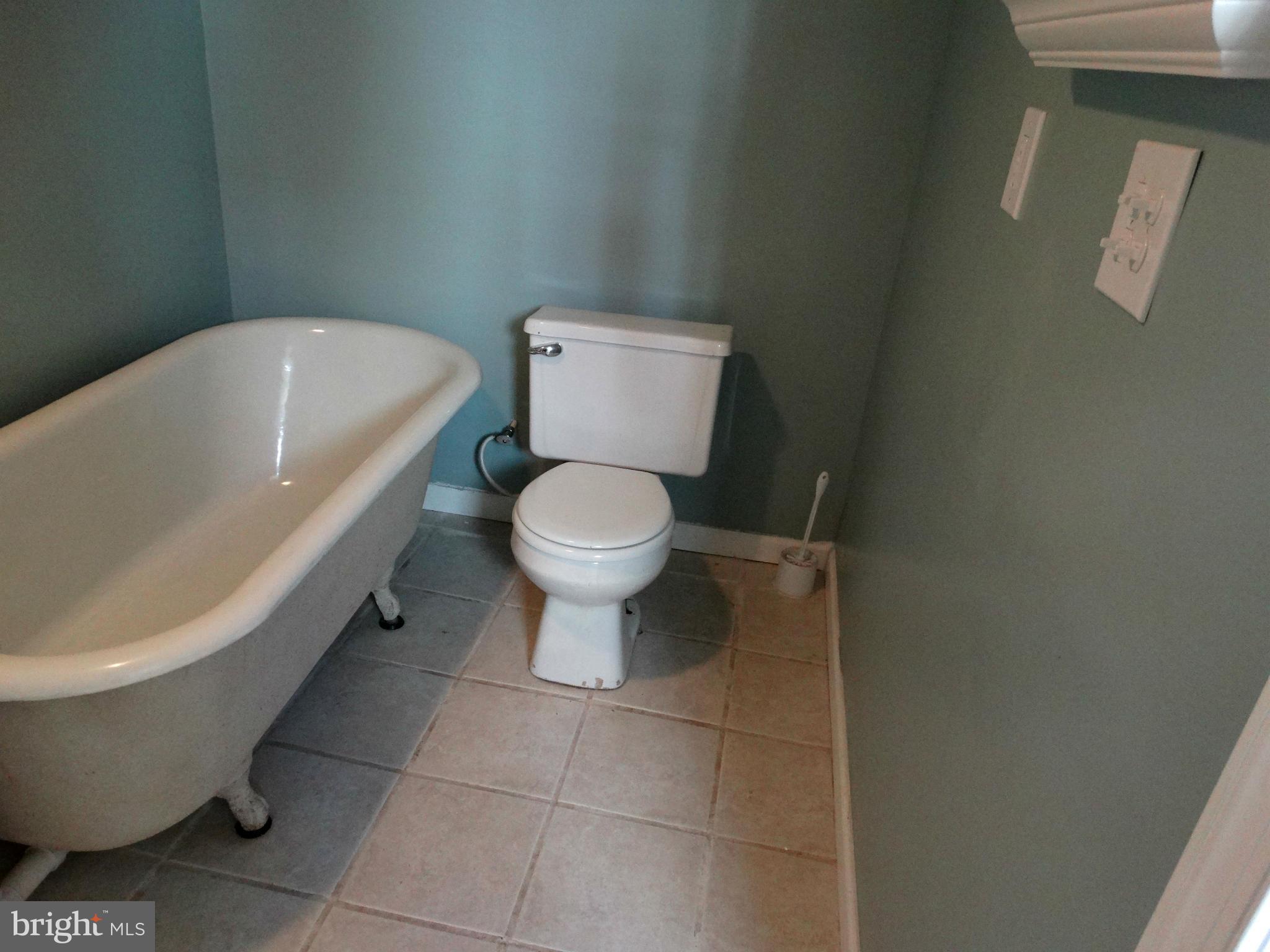 KENSINGTON - Residential