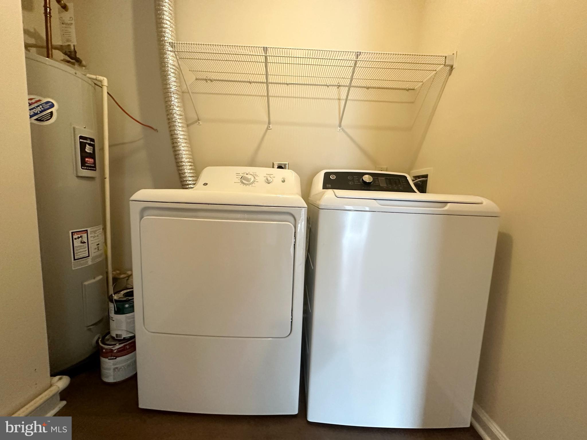 PARKPLACE CONDOMINIUMS - Residential Lease