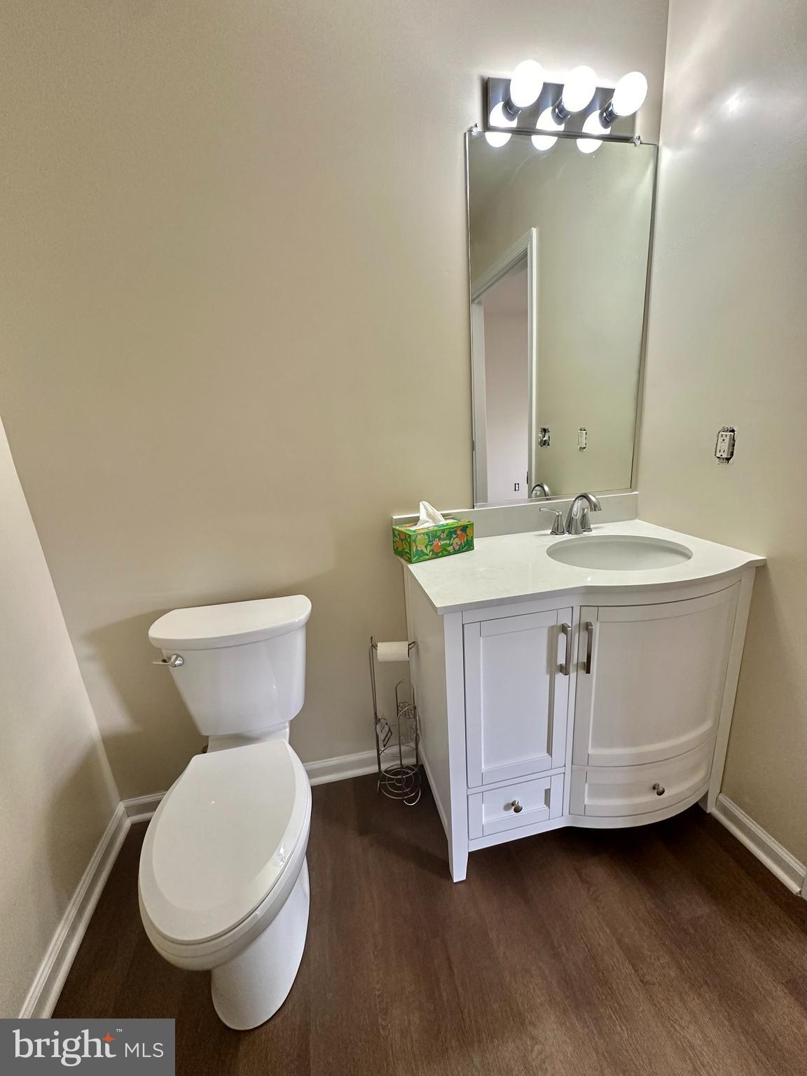 PARKPLACE CONDOMINIUMS - Residential Lease