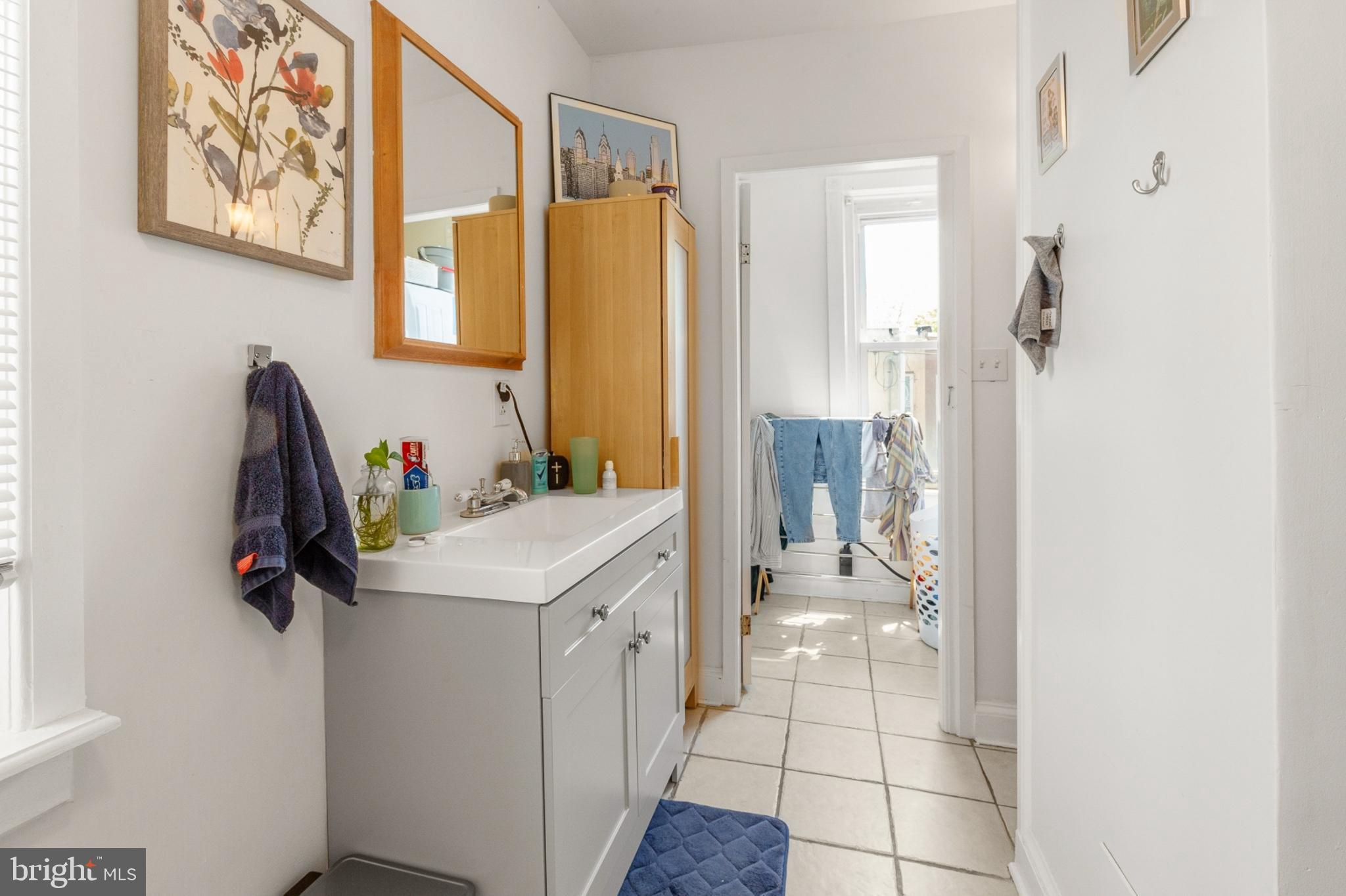 POINT BREEZE - Residential