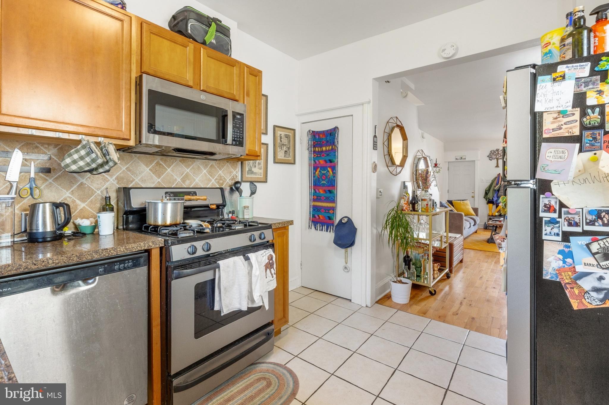 POINT BREEZE - Residential