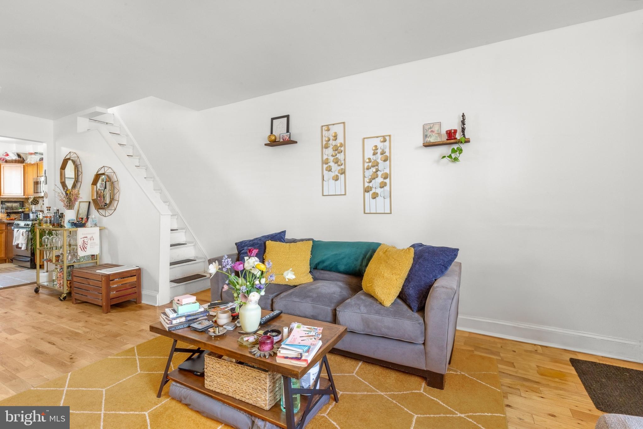 POINT BREEZE - Residential
