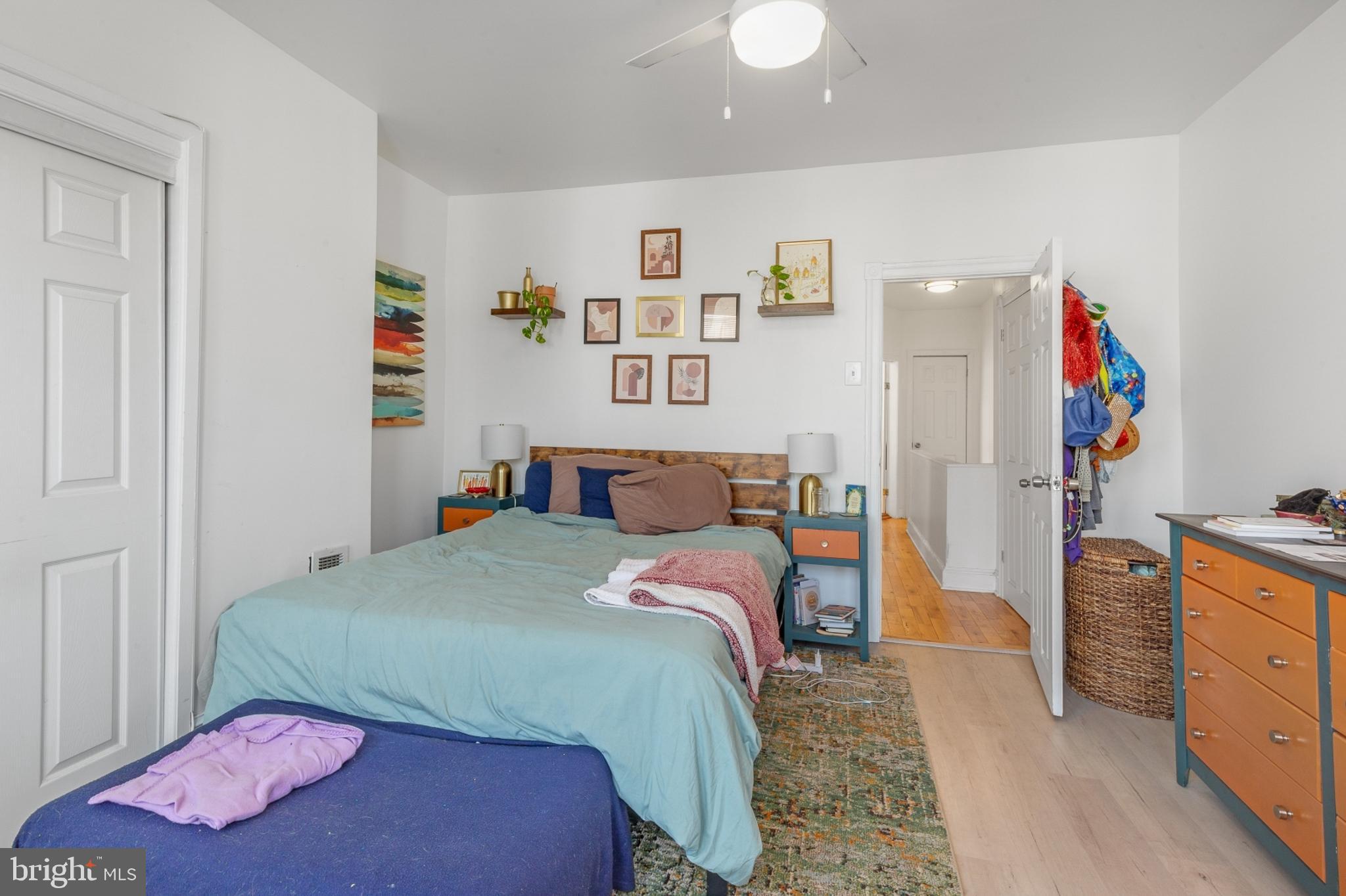 POINT BREEZE - Residential