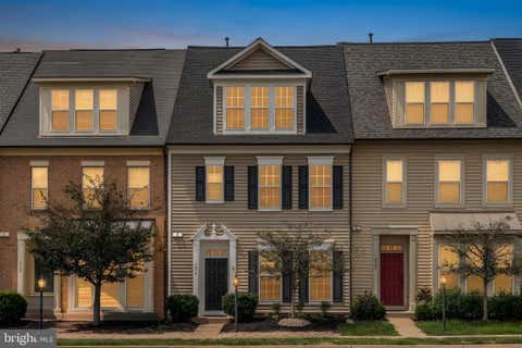 Photo of 9326 Alvyn Lake Circle, BRISTOW, VA 20136 (MLS # VAPW2128254)