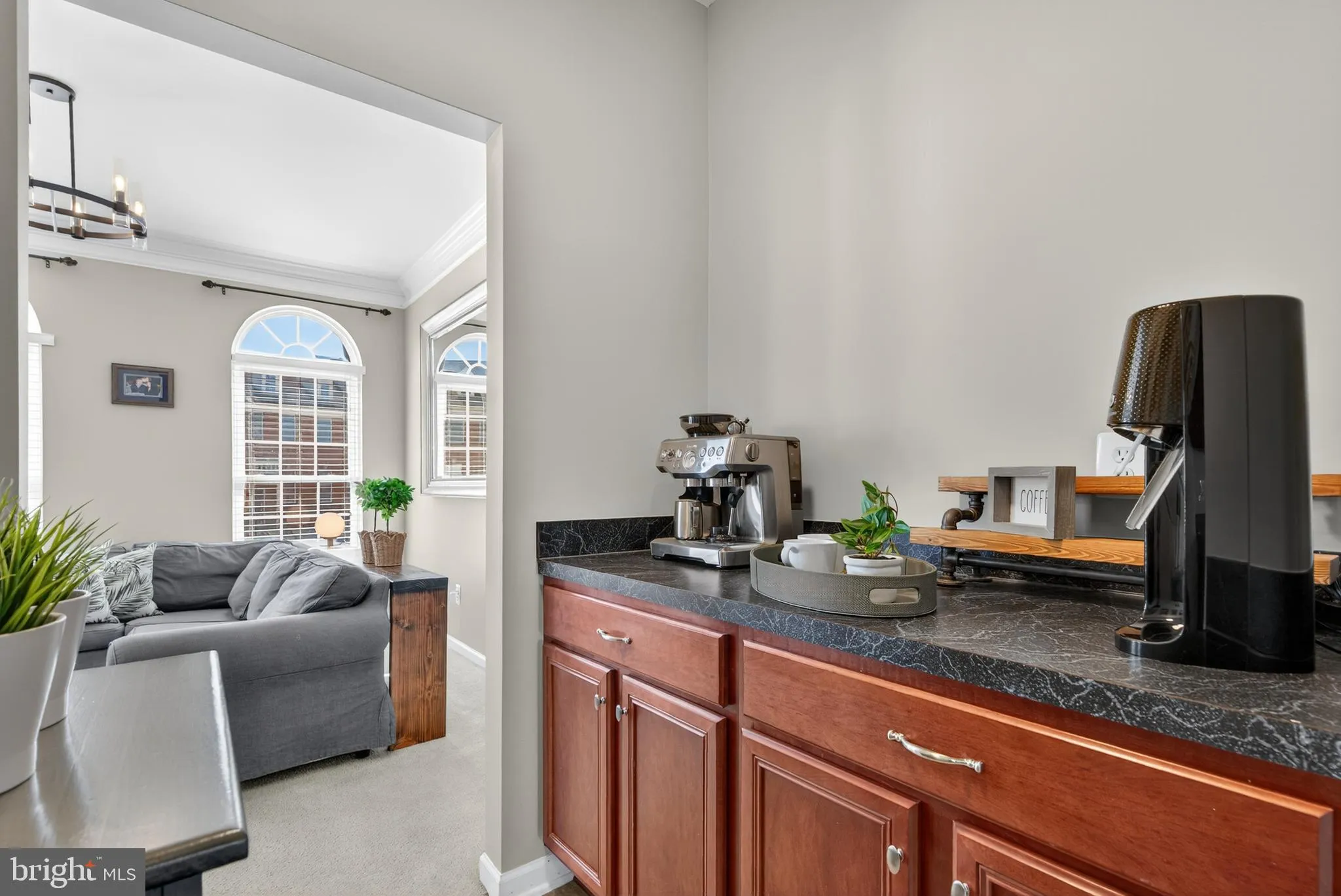 Chantilly, Virginia 20152, United States, 3 Bedrooms Bedrooms, ,4 BathroomsBathrooms,Residential,Active,201033