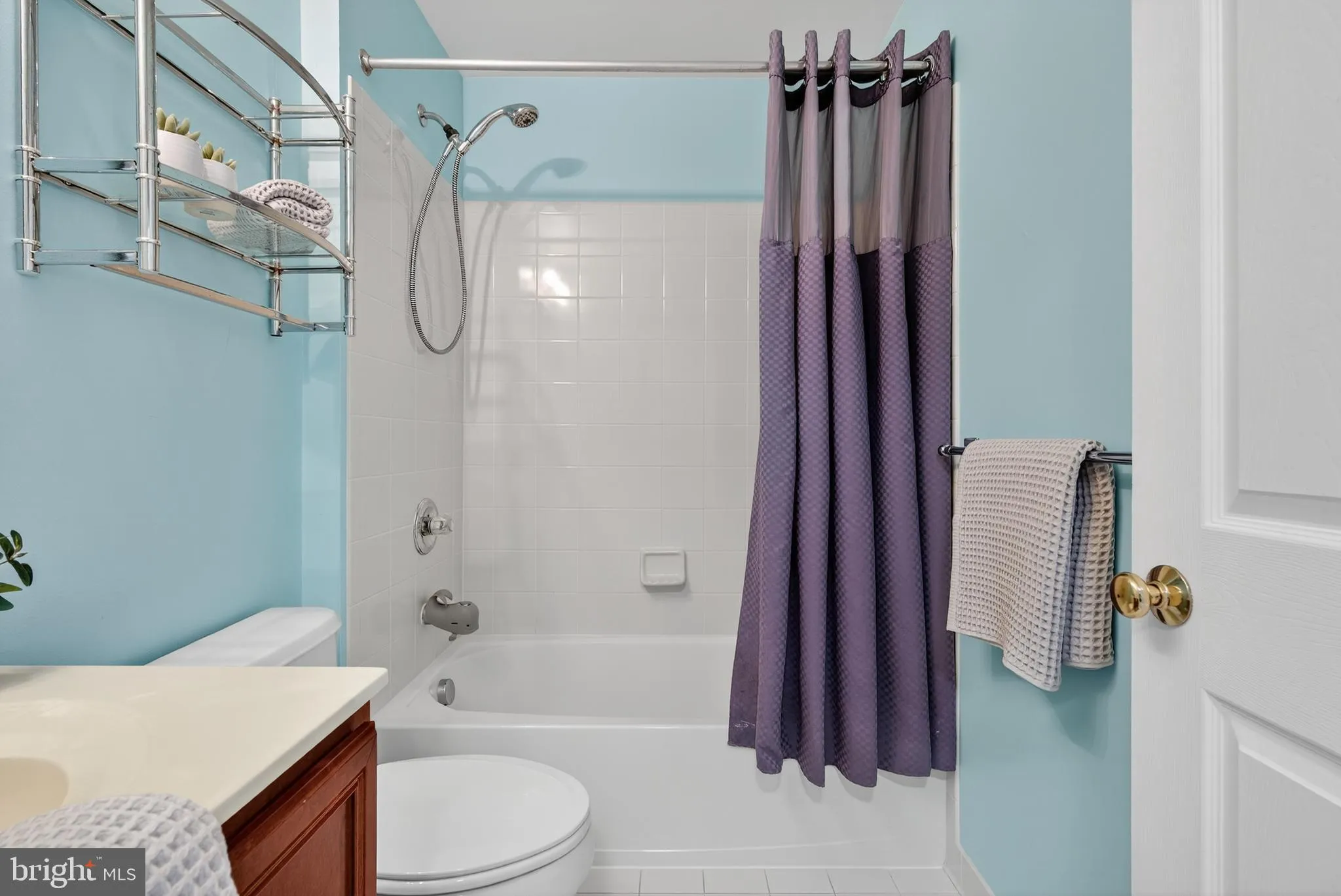 Chantilly, Virginia 20152, United States, 3 Bedrooms Bedrooms, ,4 BathroomsBathrooms,Residential,Active,201033