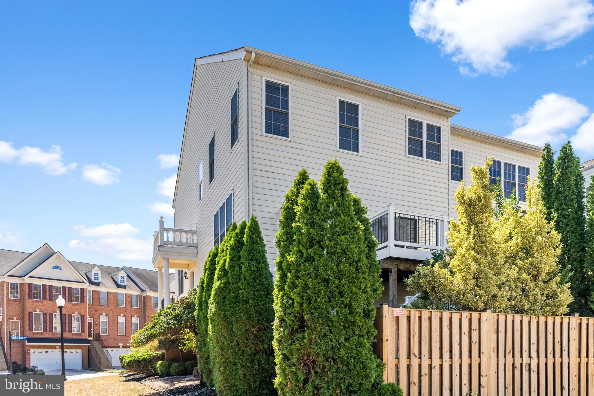 SOUTH RIDING - Residential