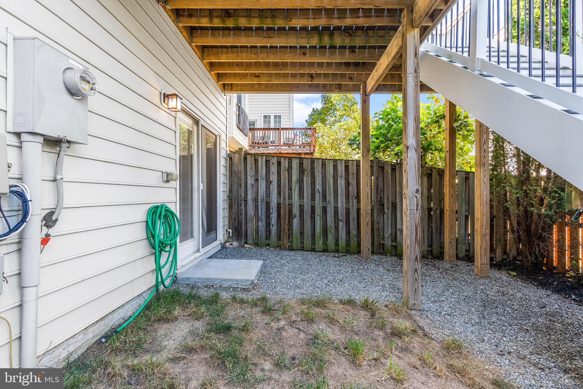 SOUTH RIDING - Residential