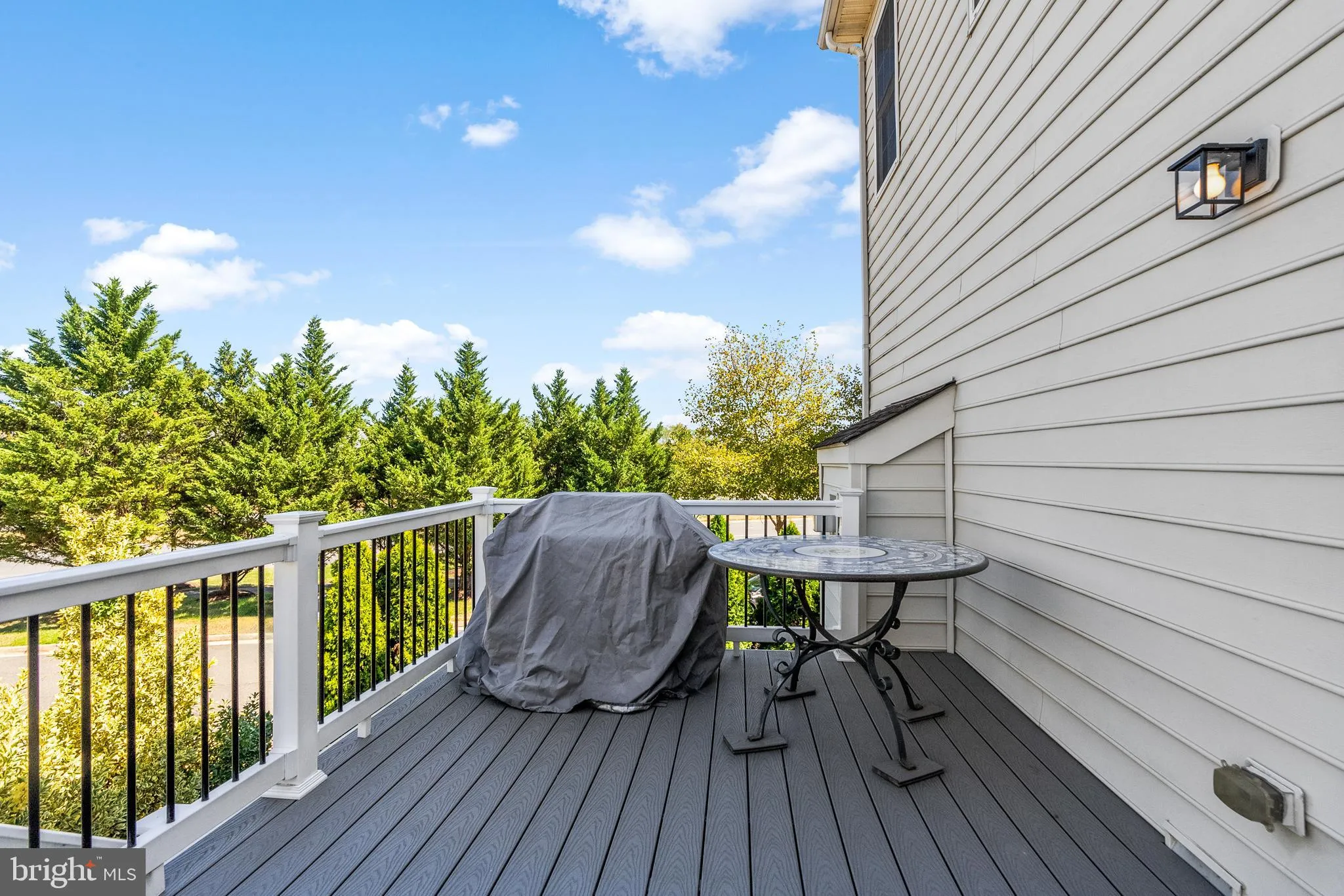 Chantilly, Virginia 20152, United States, 3 Bedrooms Bedrooms, ,4 BathroomsBathrooms,Residential,Active,201033