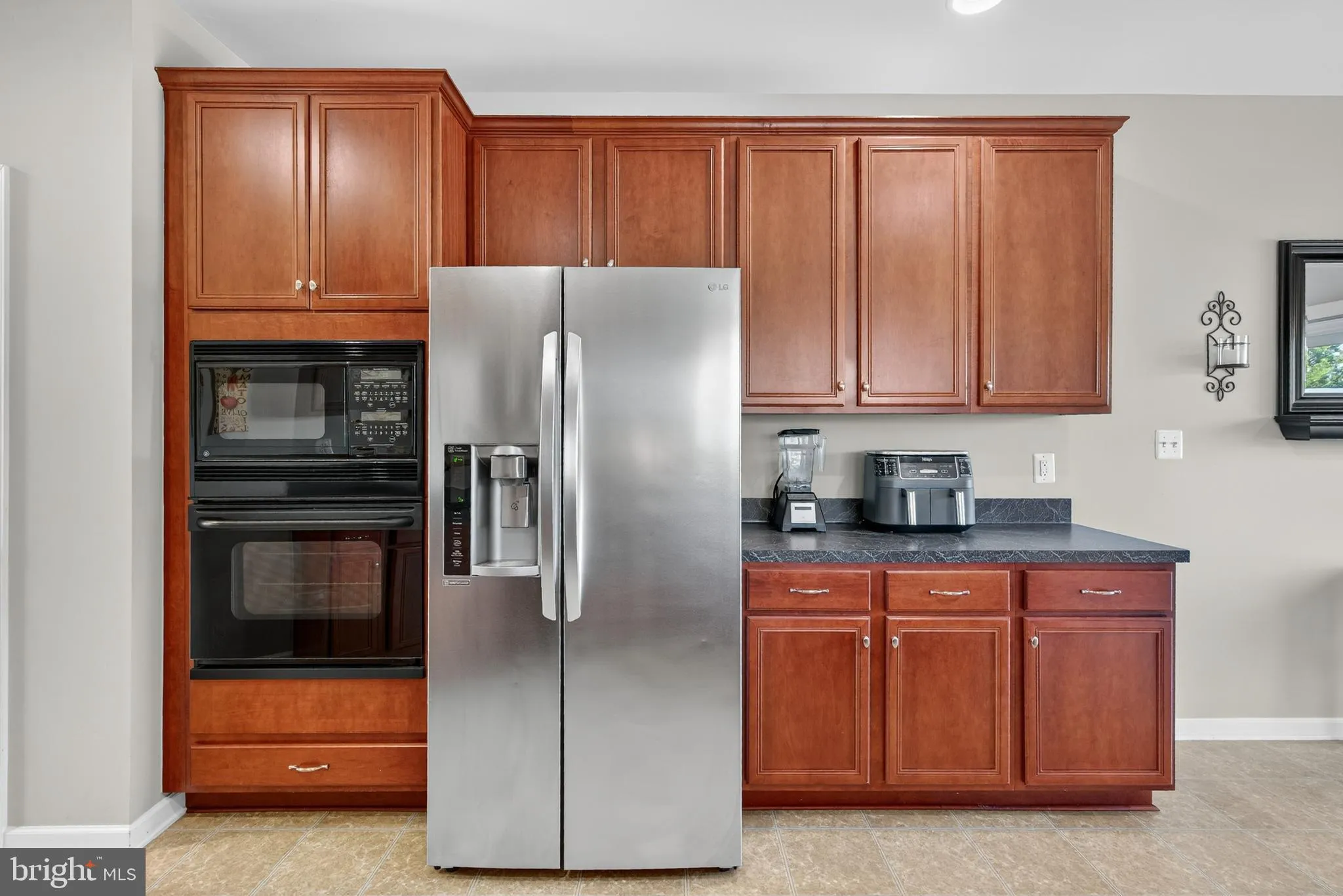 Chantilly, Virginia 20152, United States, 3 Bedrooms Bedrooms, ,4 BathroomsBathrooms,Residential,Active,201033