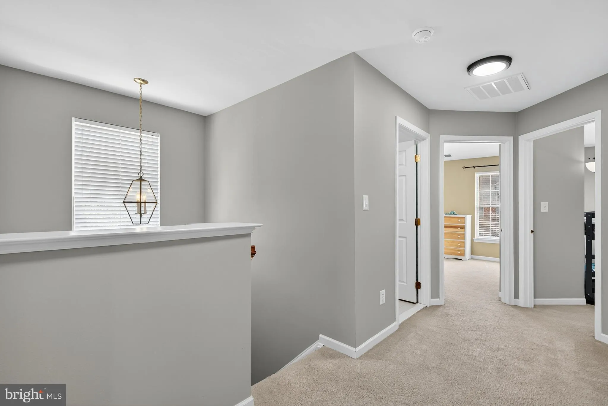 Chantilly, Virginia 20152, United States, 3 Bedrooms Bedrooms, ,4 BathroomsBathrooms,Residential,Active,201033