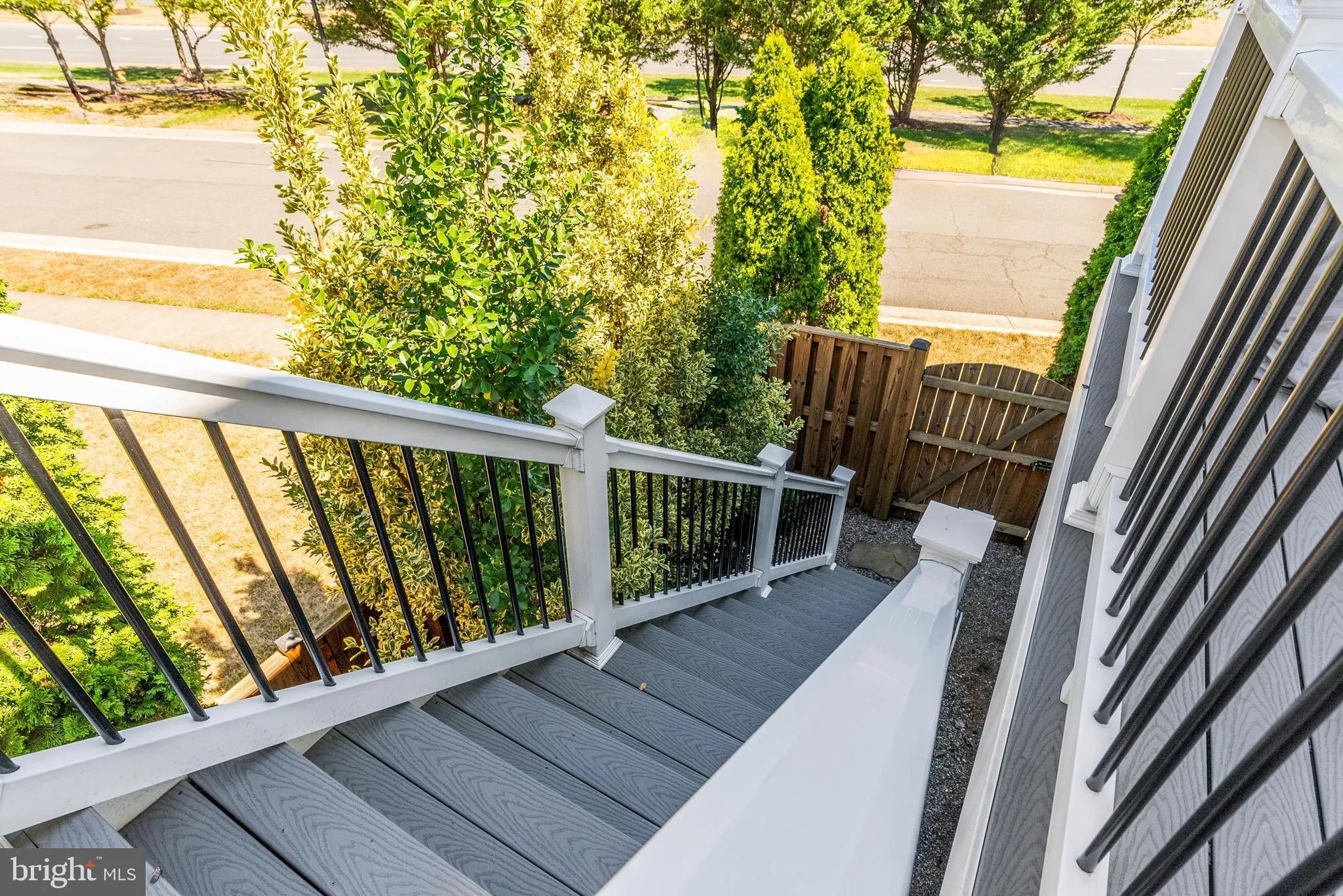 Chantilly, Virginia 20152, United States, 3 Bedrooms Bedrooms, ,4 BathroomsBathrooms,Residential,Active,201033