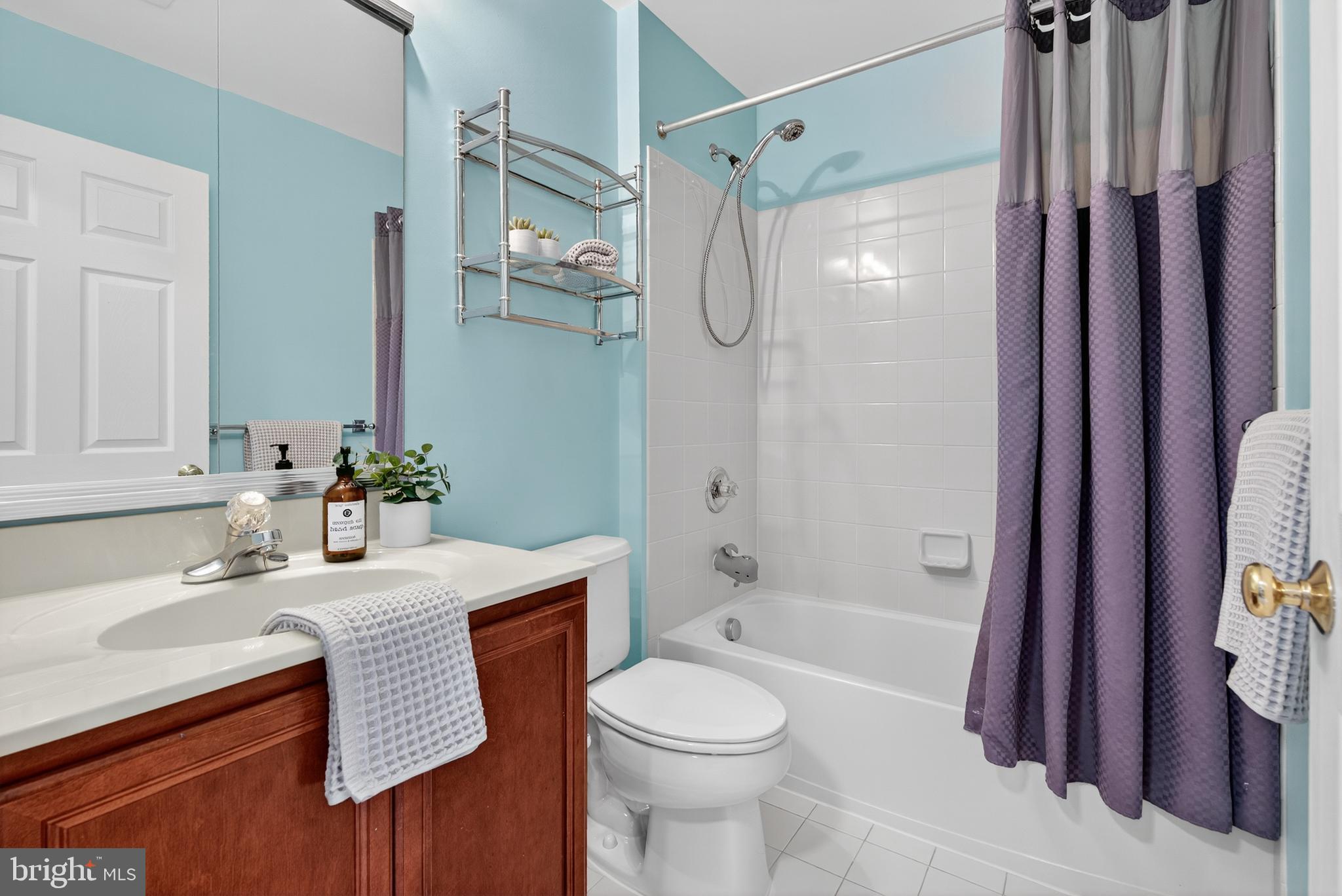 SOUTH RIDING - Residential