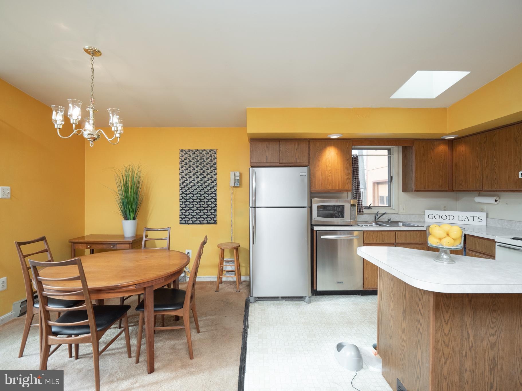 RAINBOW VILLAGE - Residential