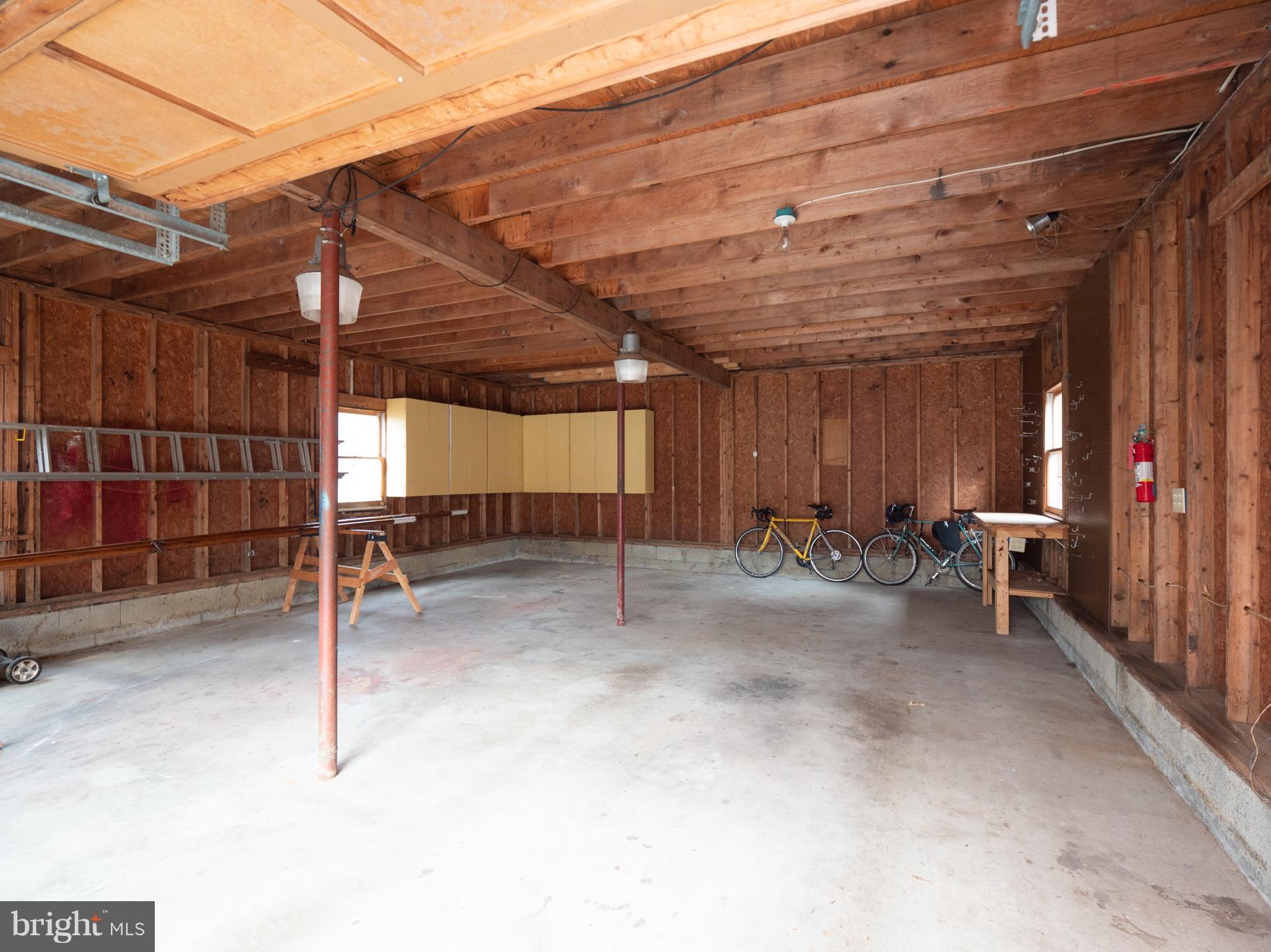 RAINBOW VILLAGE - Residential