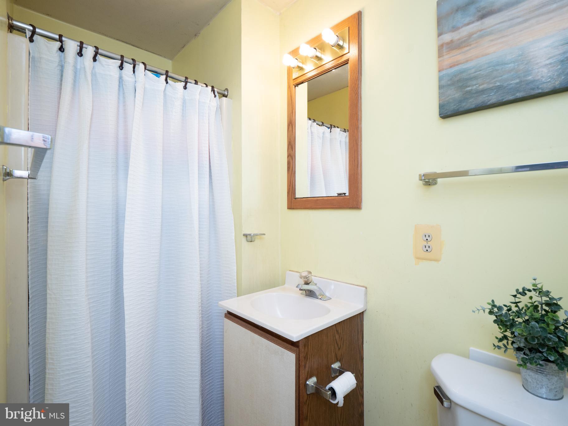 RAINBOW VILLAGE - Residential