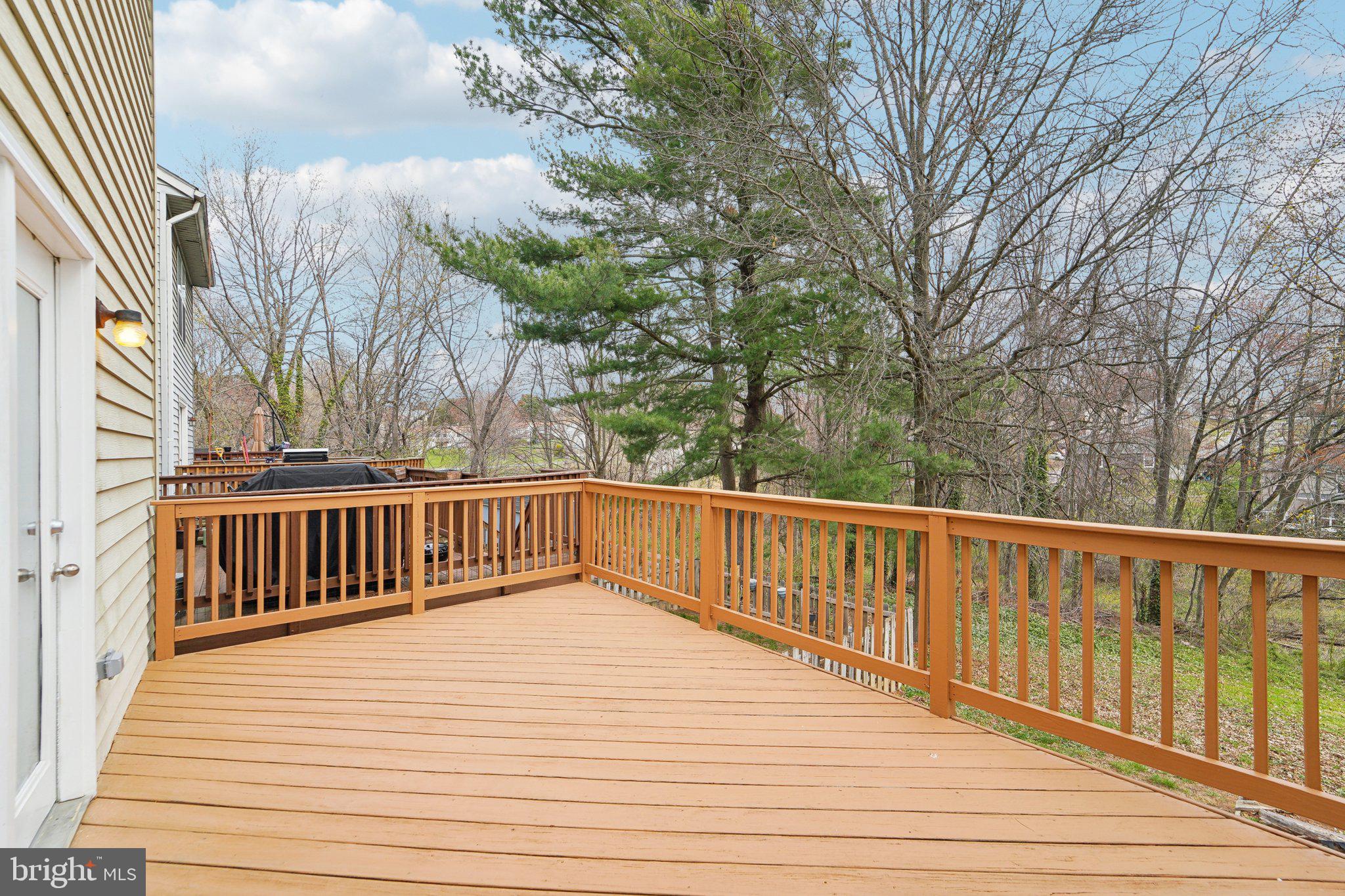 ROBERTS FIELD - Residential