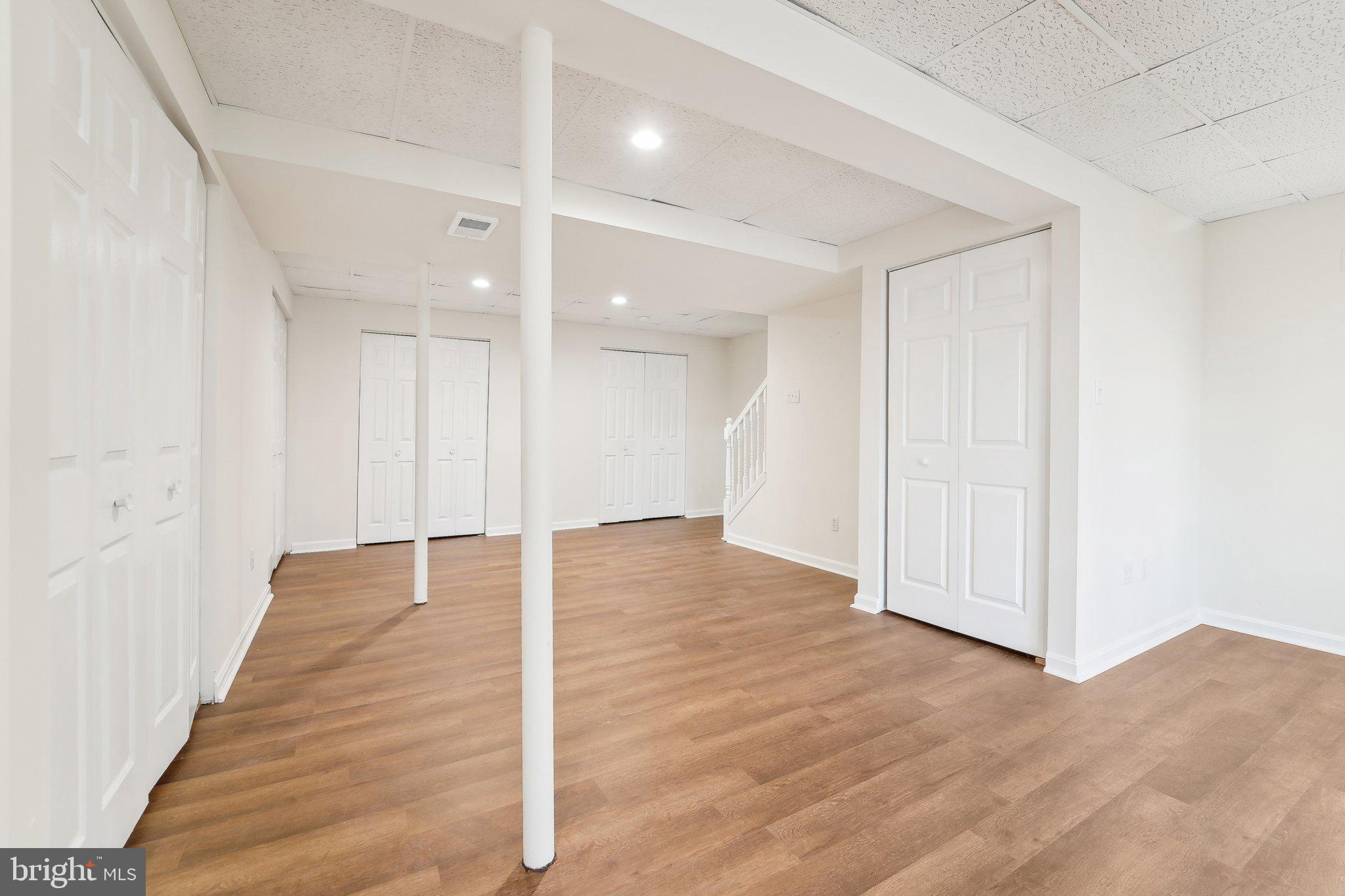 ROBERTS FIELD - Residential