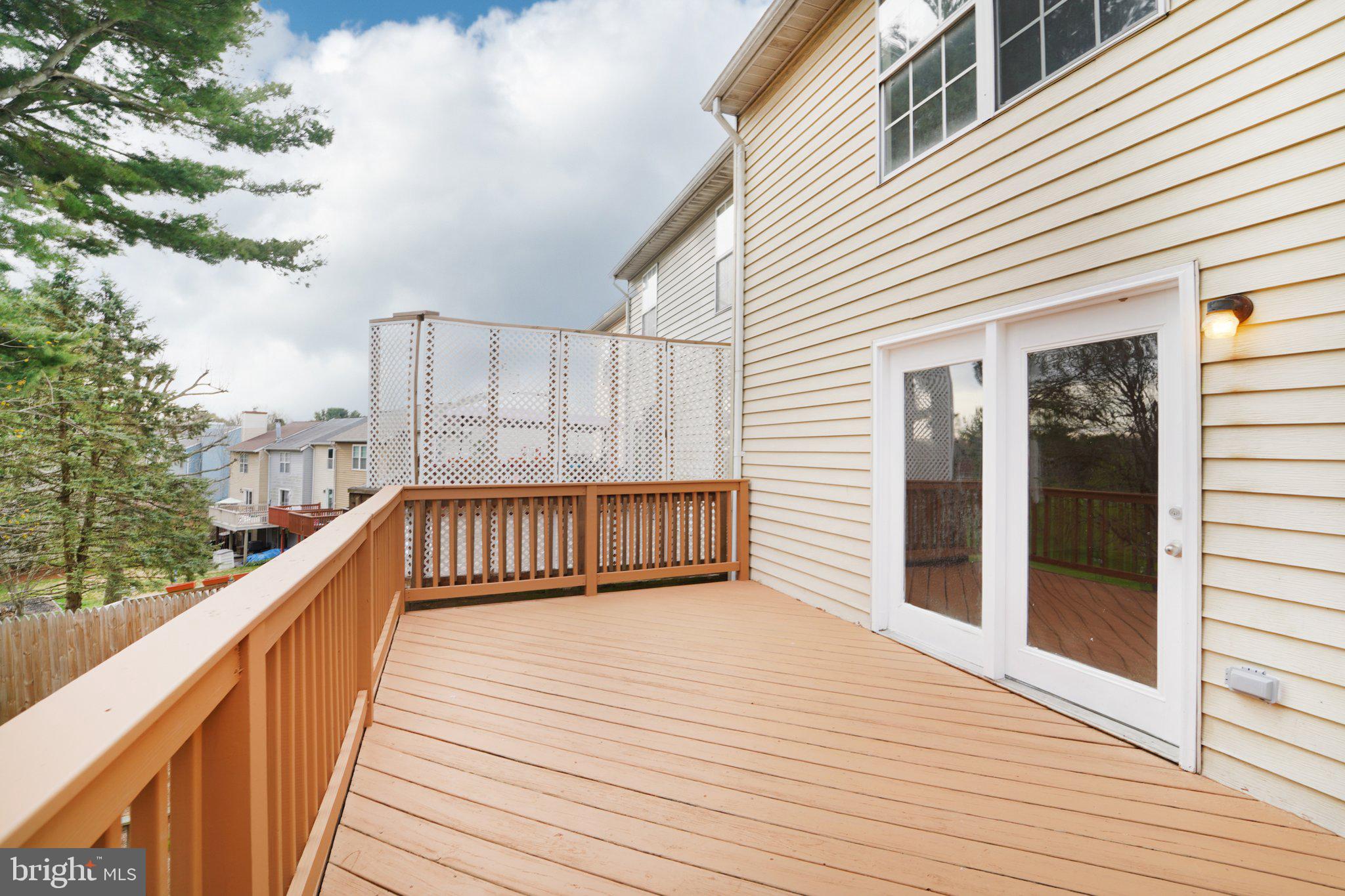 ROBERTS FIELD - Residential