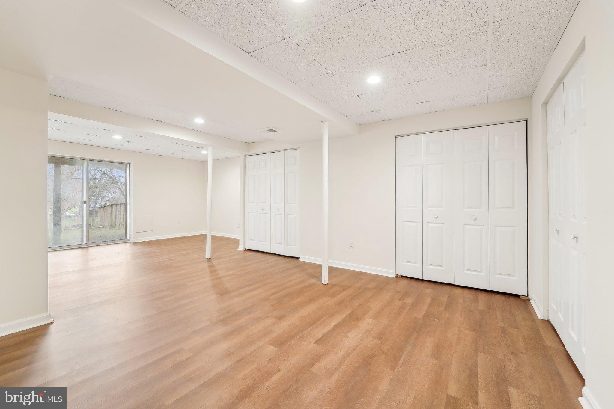 ROBERTS FIELD - Residential