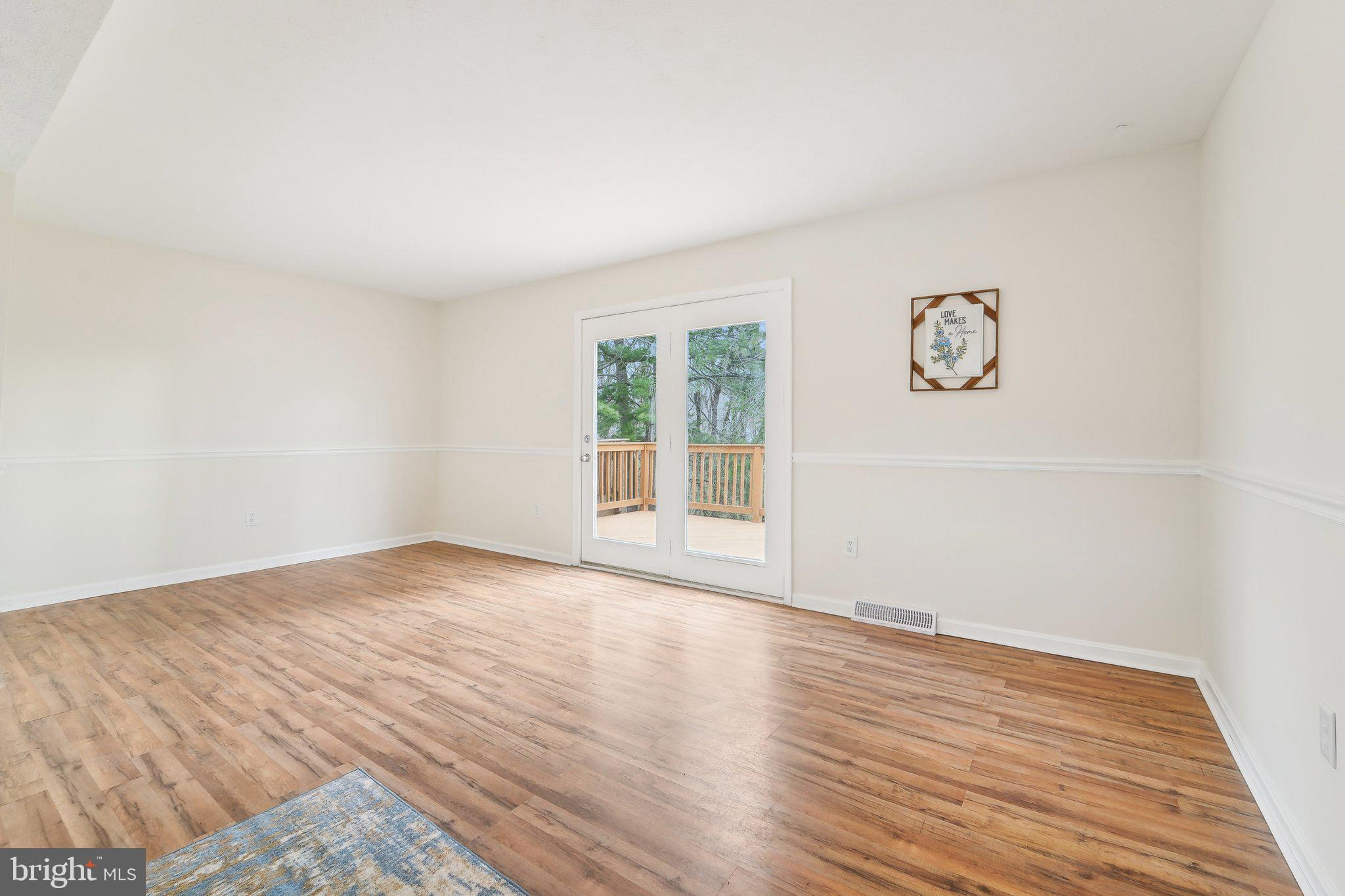 ROBERTS FIELD - Residential