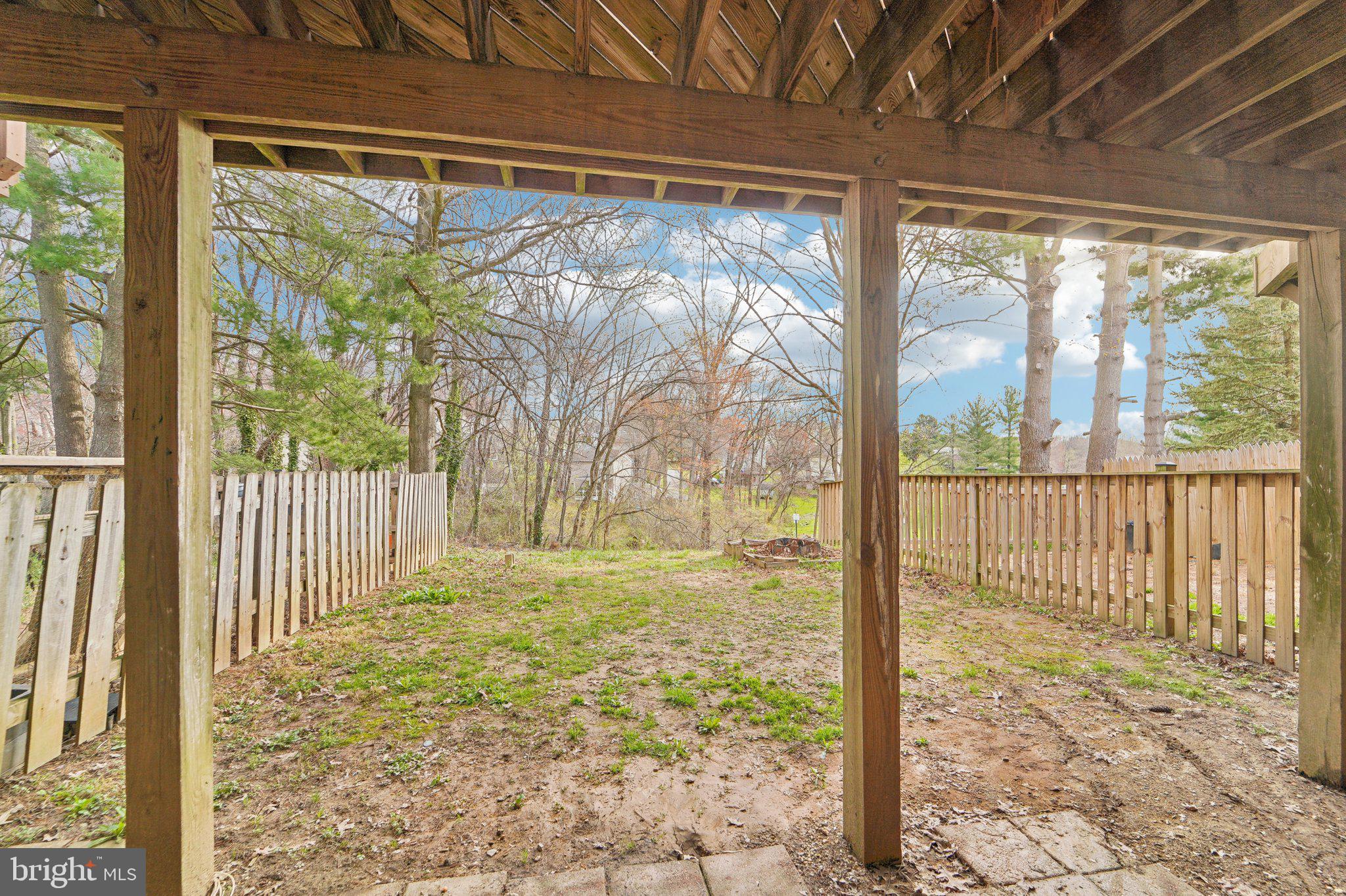 ROBERTS FIELD - Residential