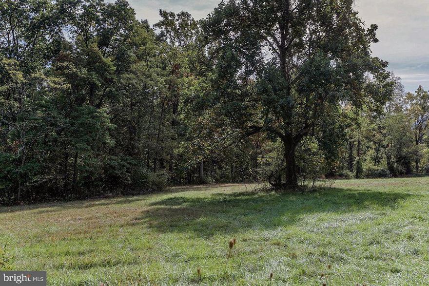 So much space!  Perc for 4 bedroom. large enough for a possible subdivision. Well drilled and installed.