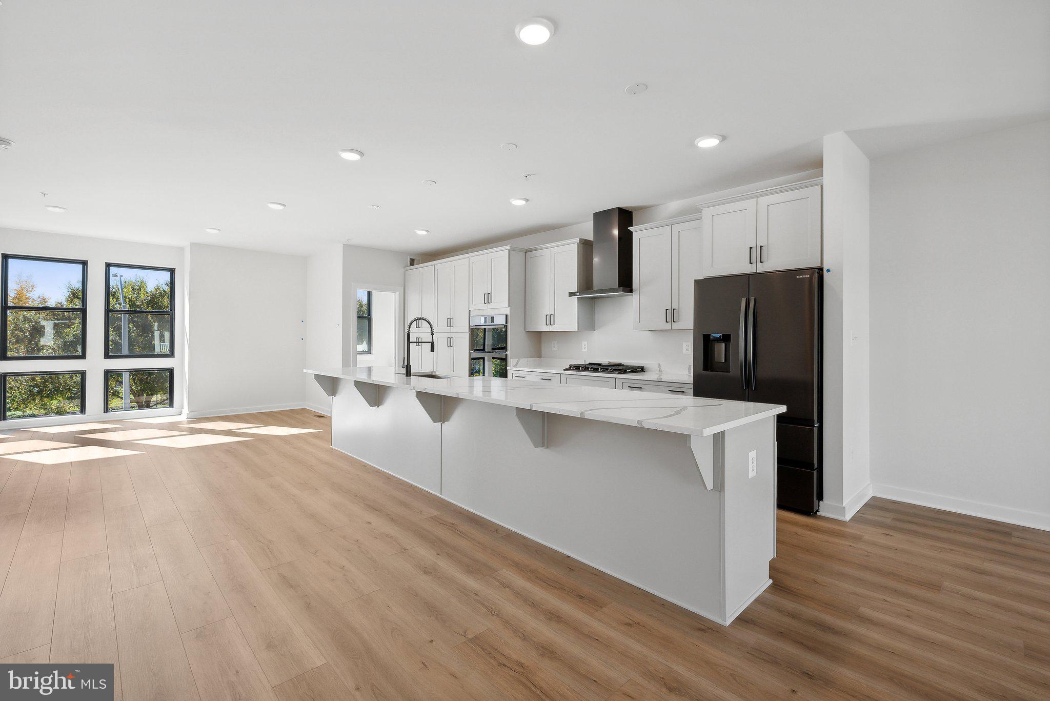 MELFORD TOWN CENTER - Residential