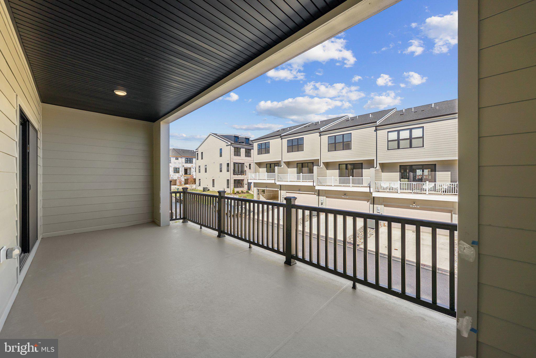 MELFORD TOWN CENTER - Residential