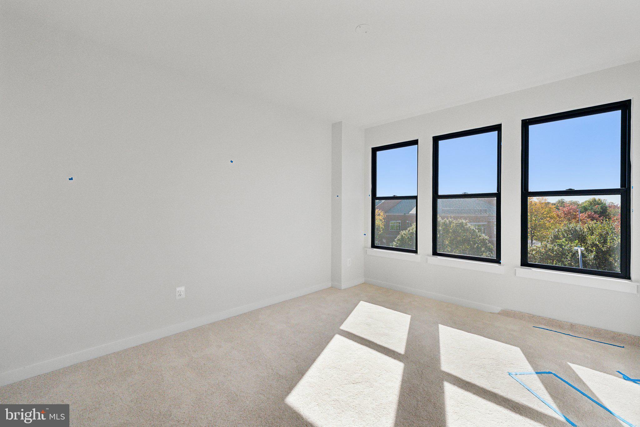 MELFORD TOWN CENTER - Residential