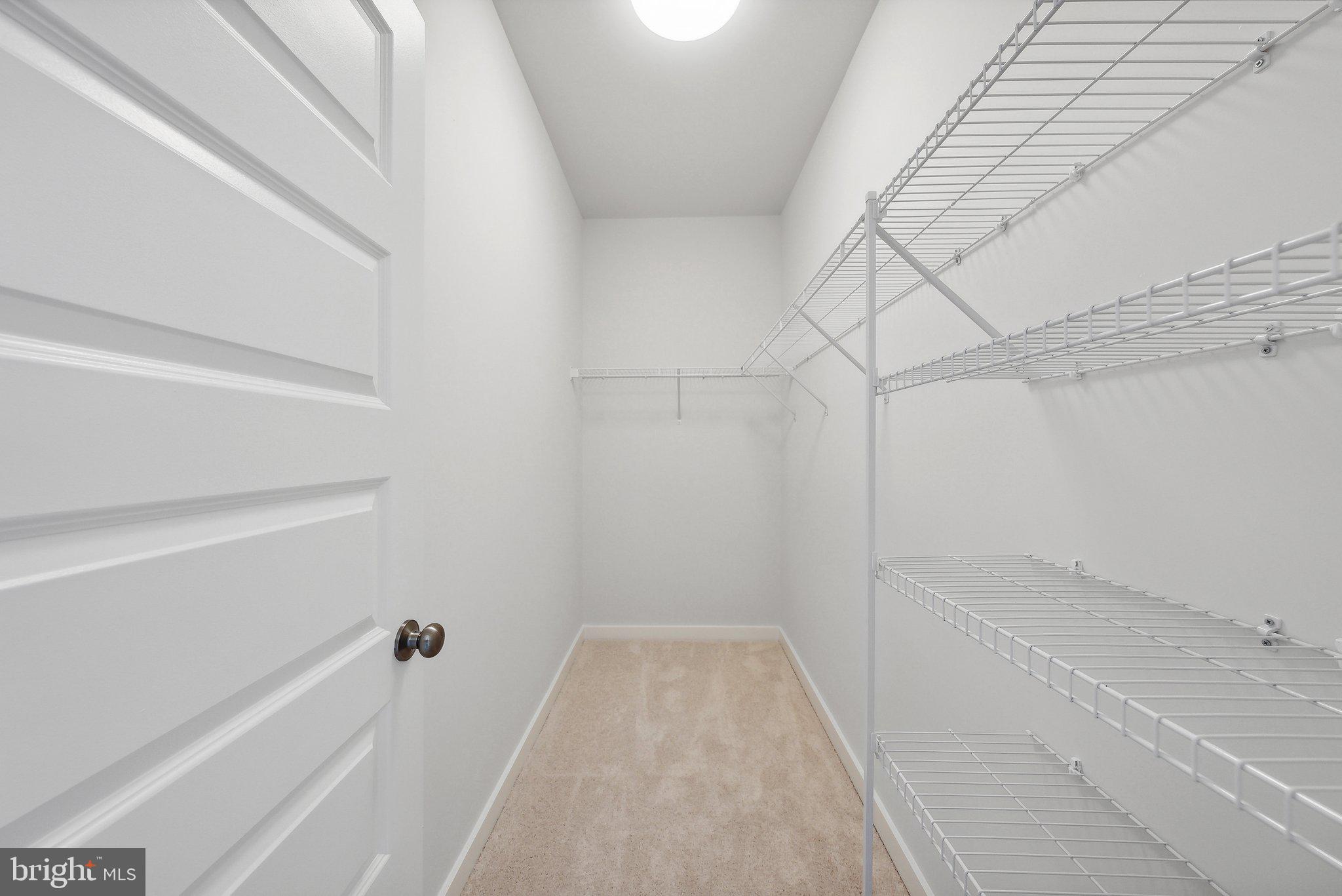 MELFORD TOWN CENTER - Residential