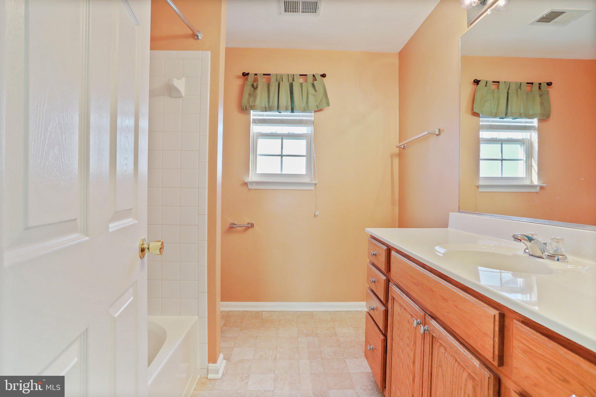 LIBERTY RUN - Residential