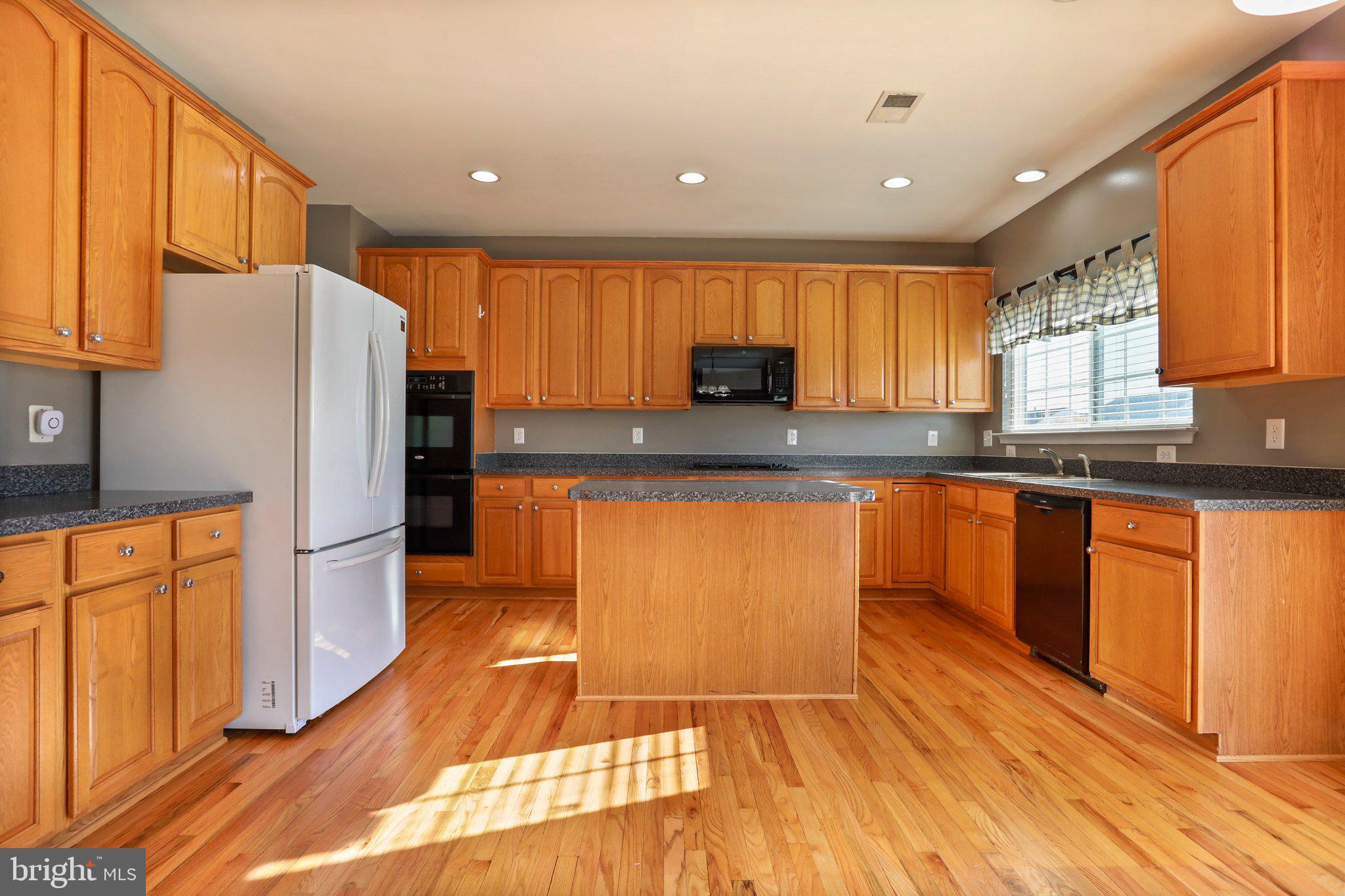 LIBERTY RUN - Residential