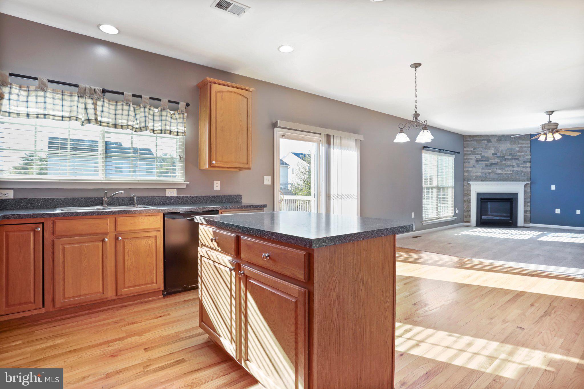 LIBERTY RUN - Residential