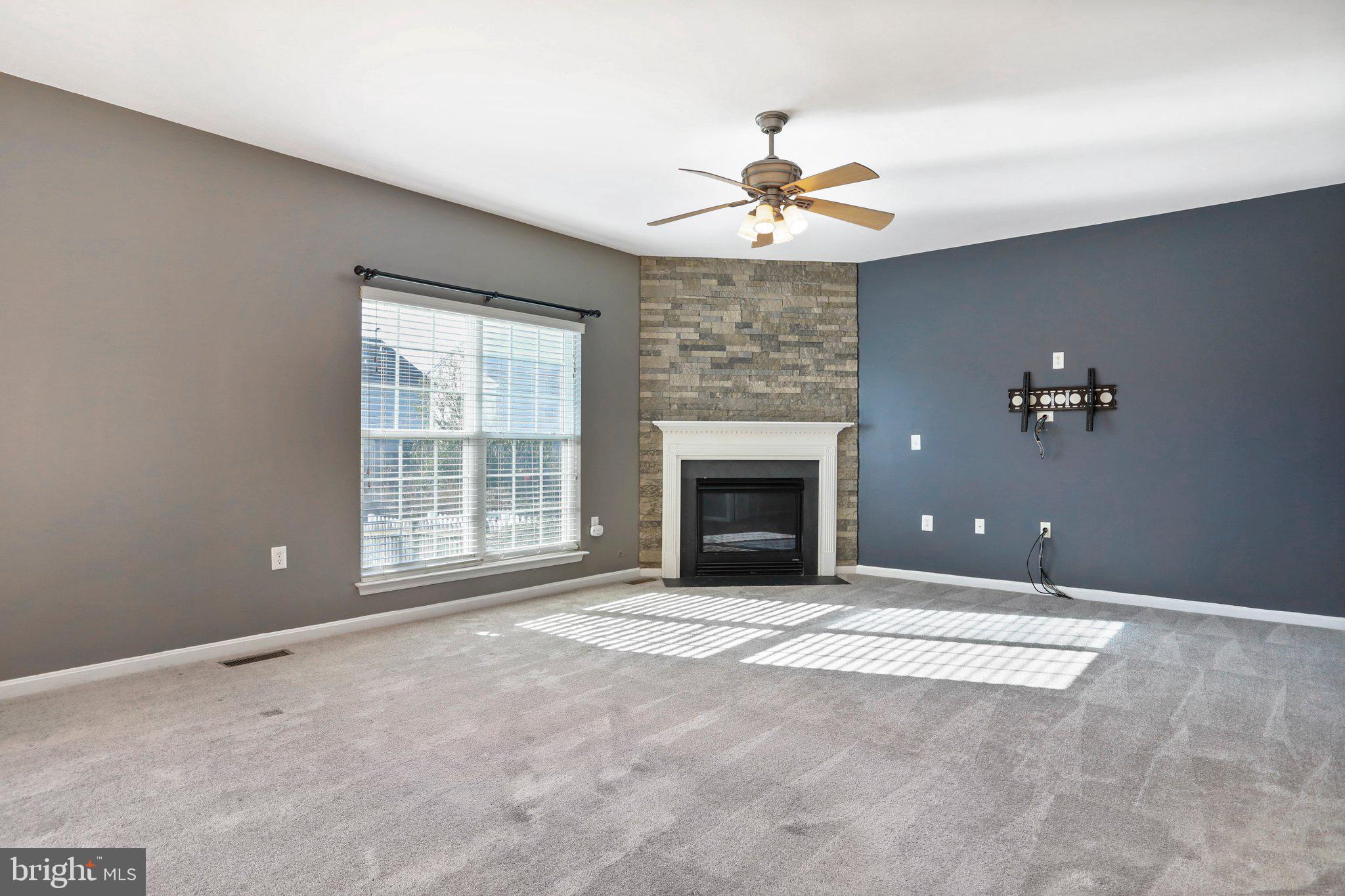 LIBERTY RUN - Residential