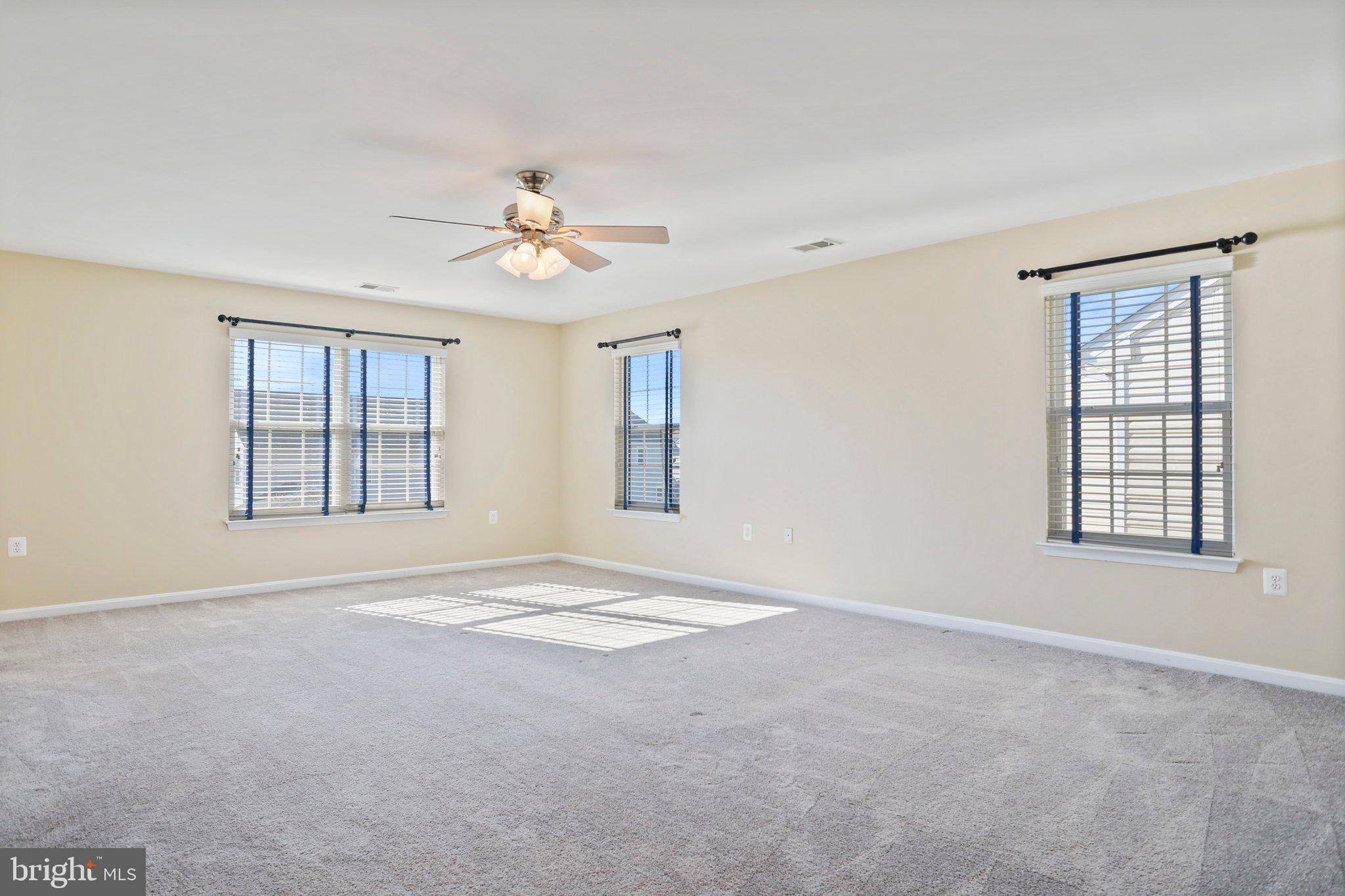 LIBERTY RUN - Residential