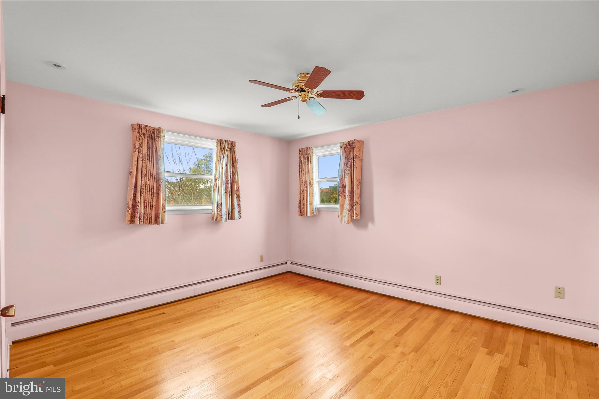 RIVERVIEW HEIGHTS - Residential