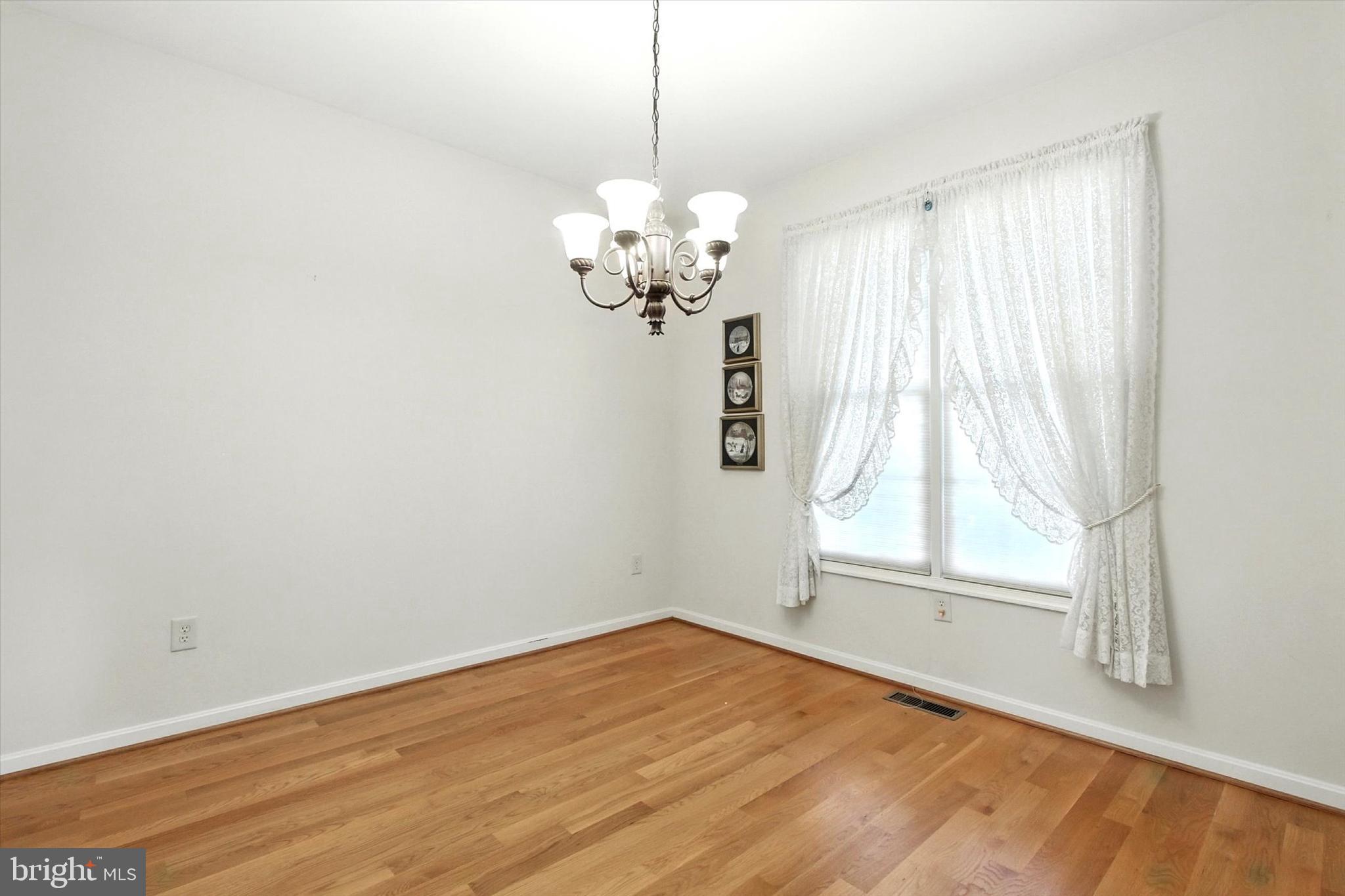 GREENWICH PARK - Residential