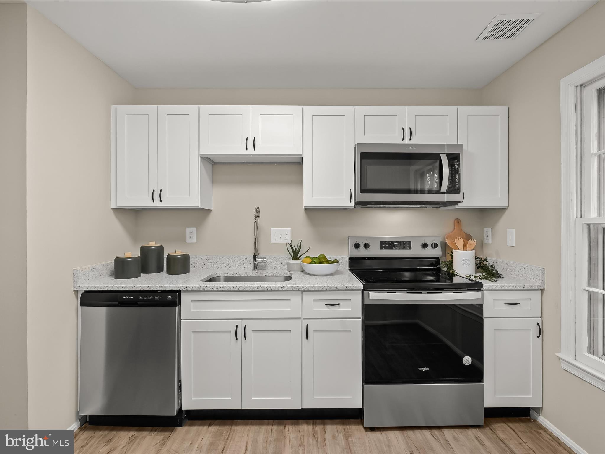 PARTRIDGE PLACE - Residential